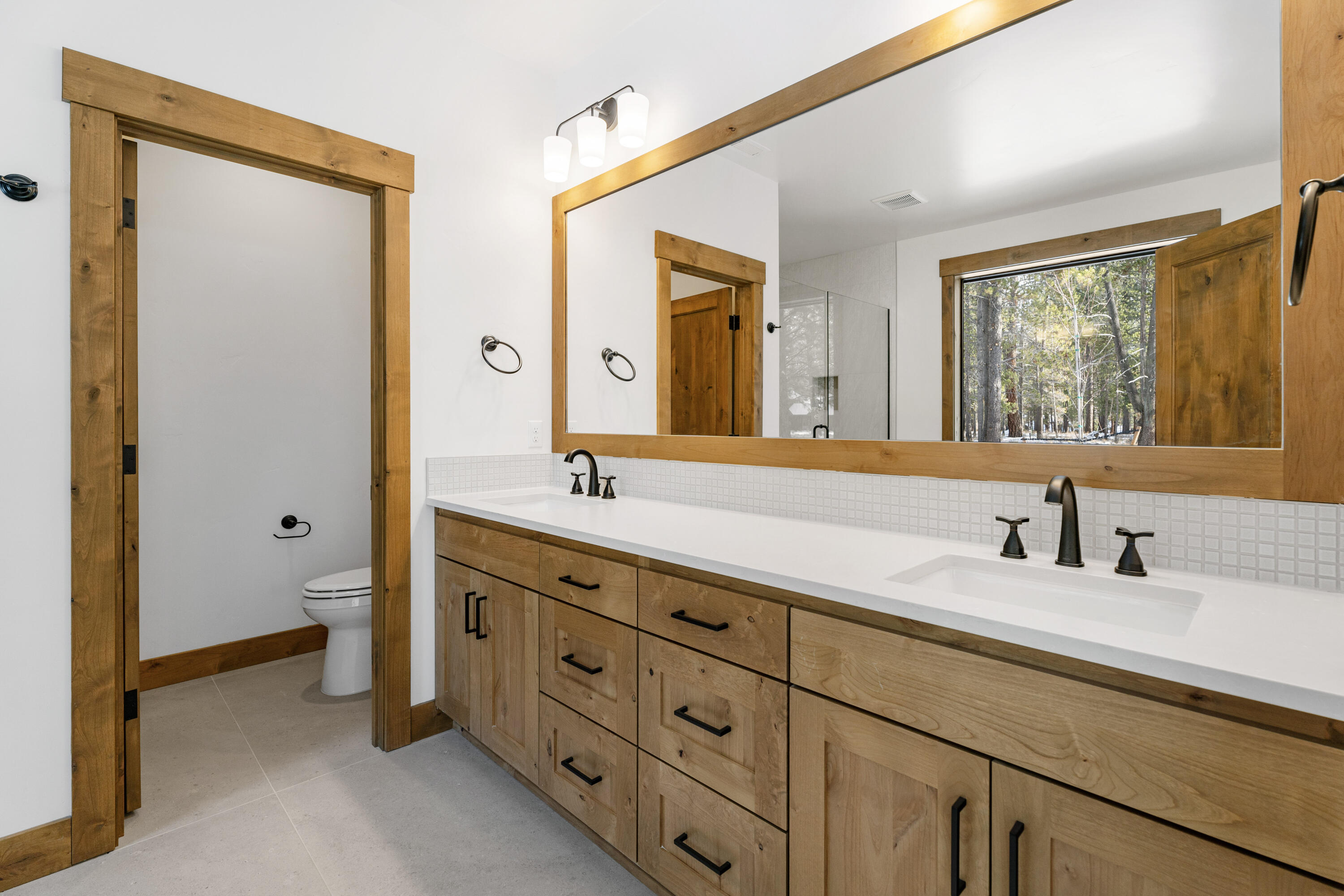 17815 Preservation Loop, 459