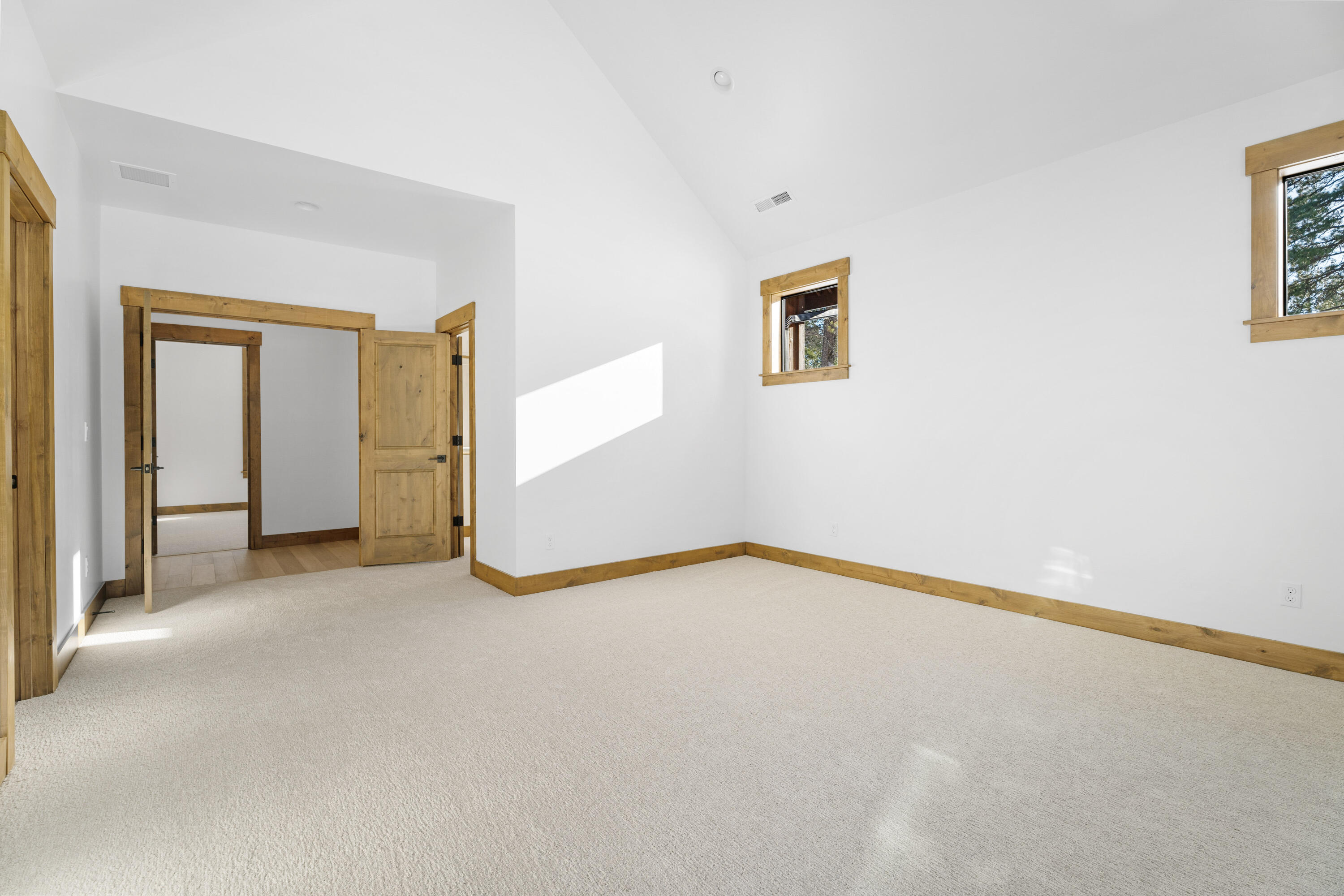 17815 Preservation Loop, 459