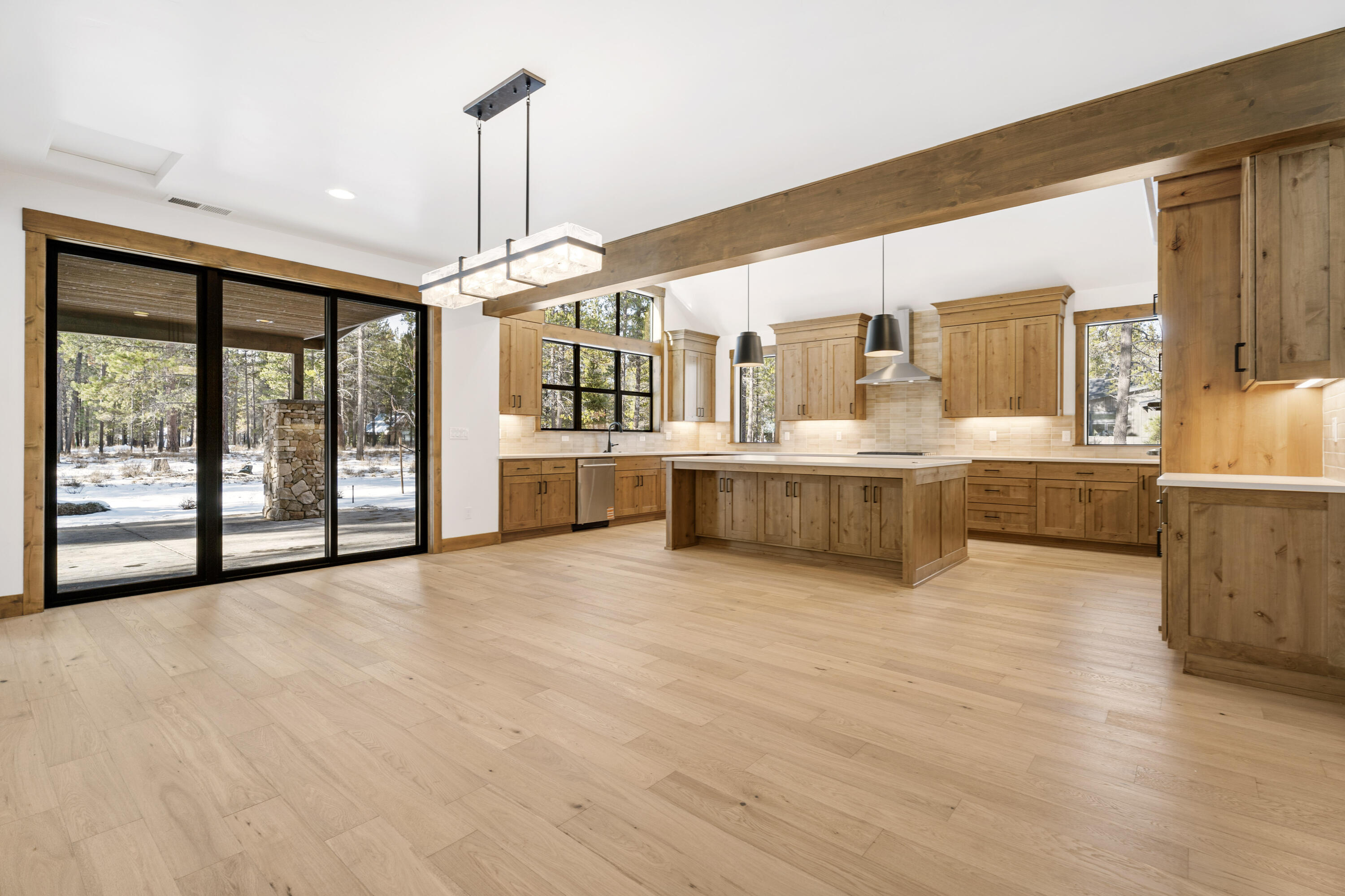 17815 Preservation Loop, 459