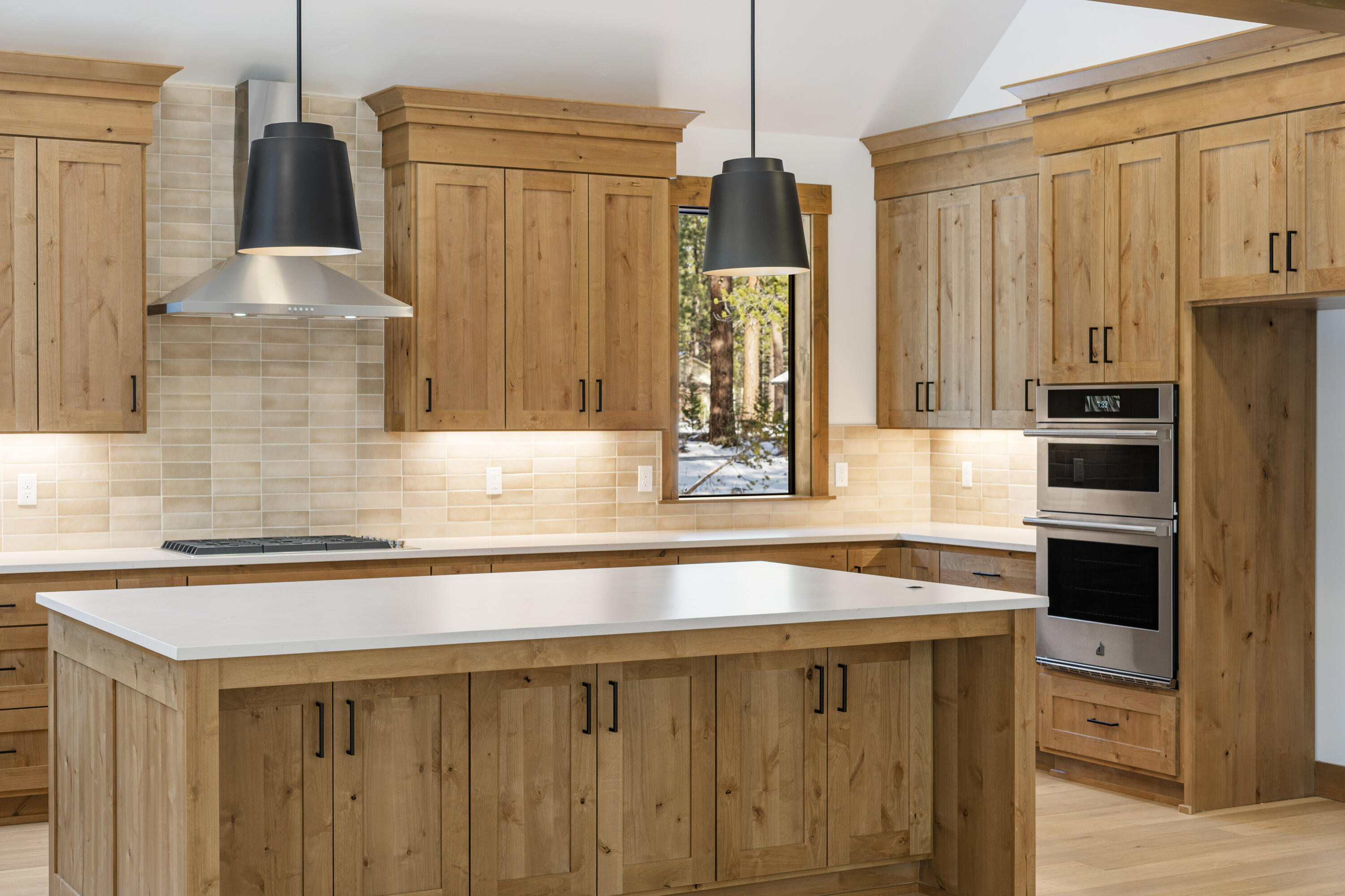 17815 Preservation Loop, 459