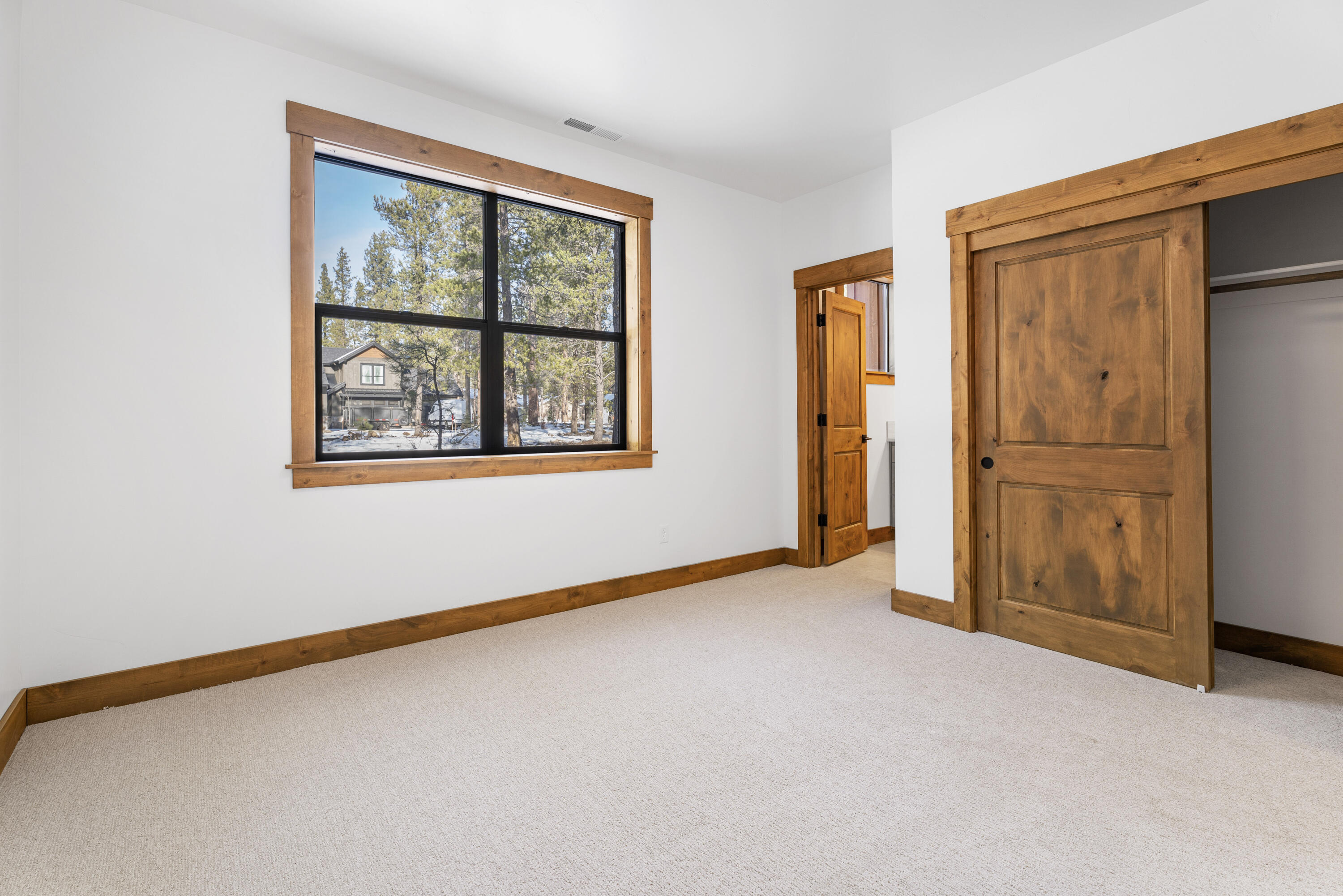 17815 Preservation Loop, 459