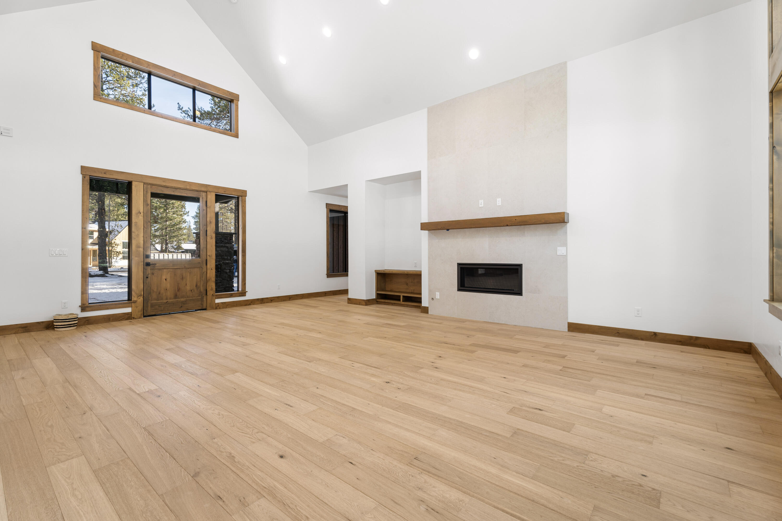 17815 Preservation Loop, 459