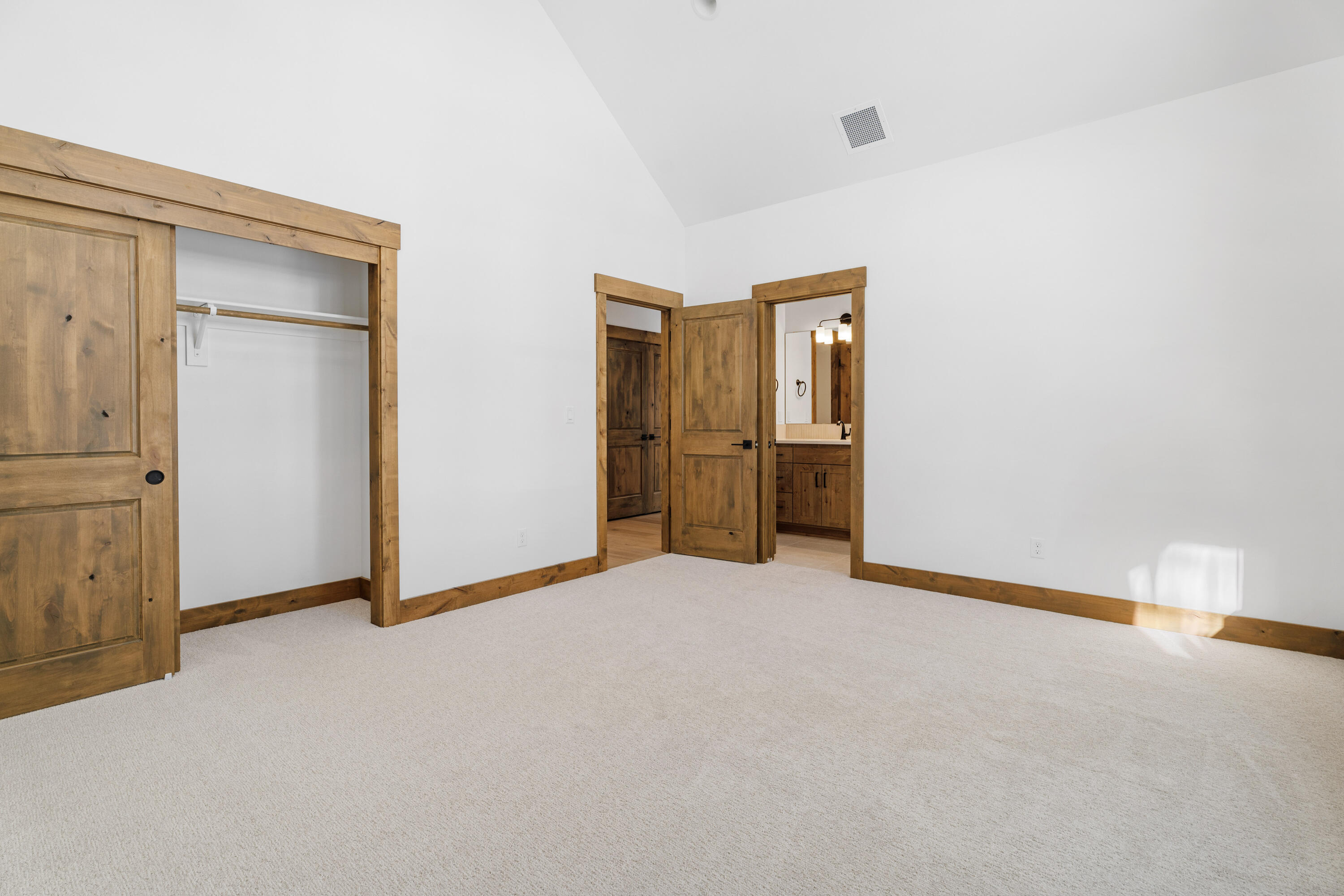 17815 Preservation Loop, 459