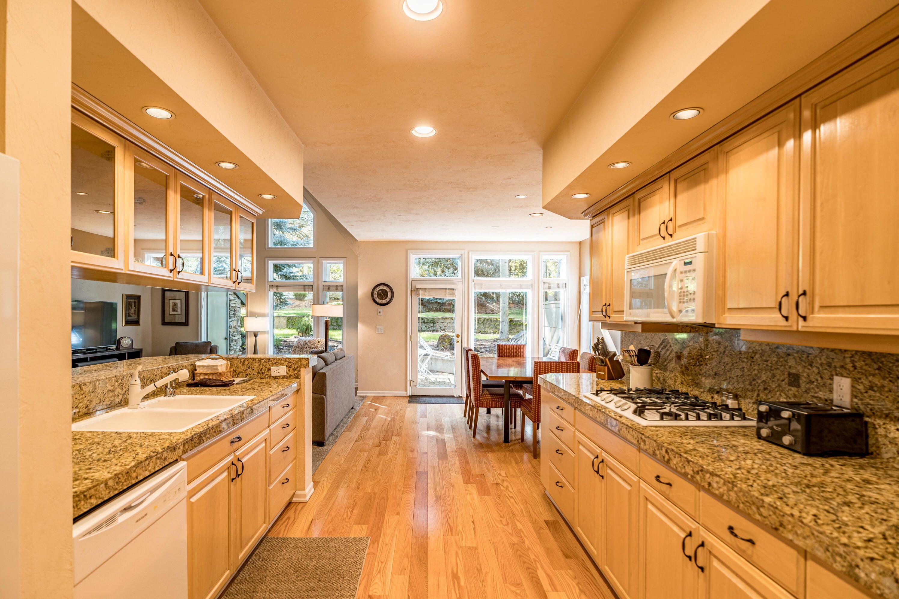 57022 Peppermill Circle, 21E, Sunriver Unit: 21E