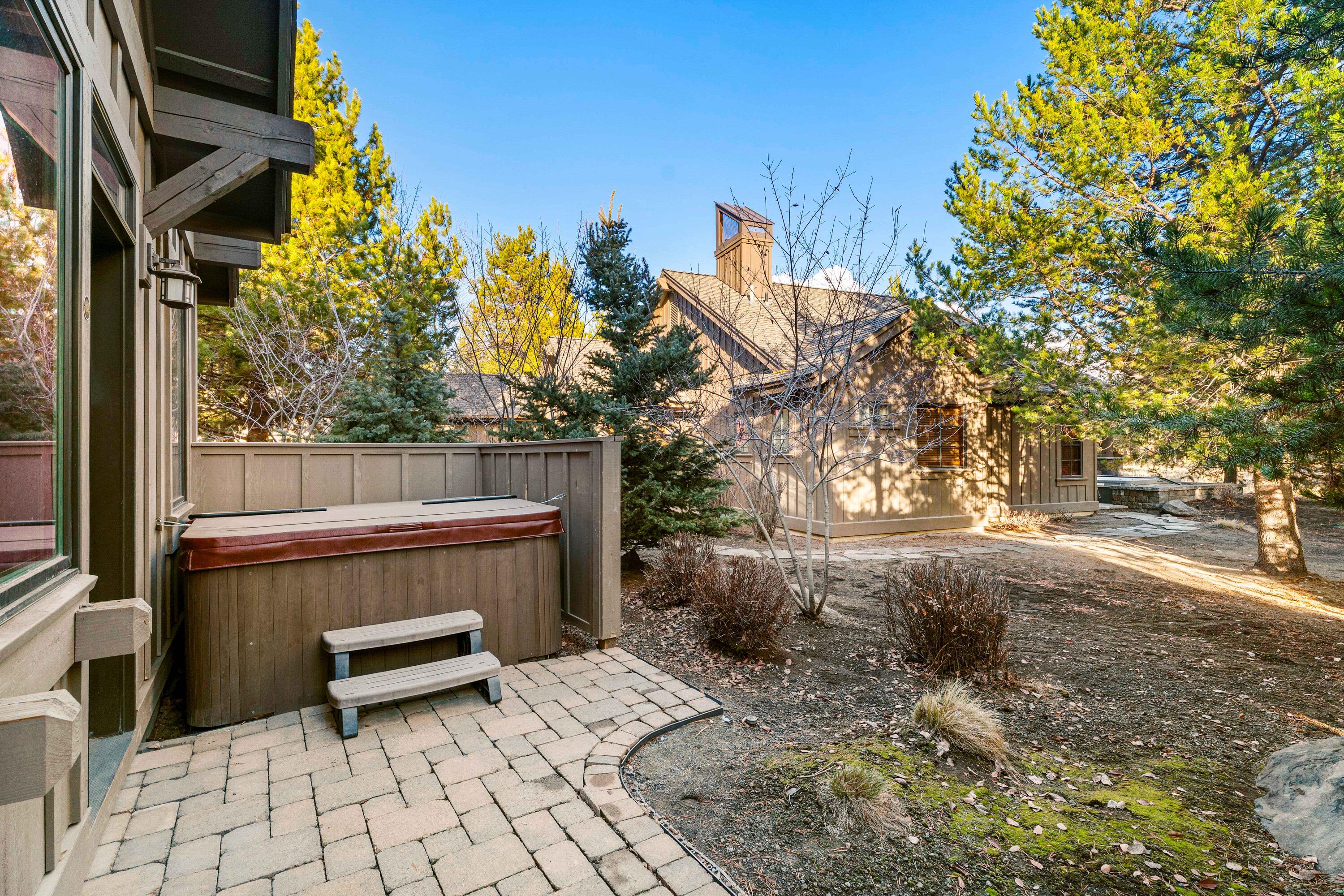 56564 Caldera Springs Court, 42 42