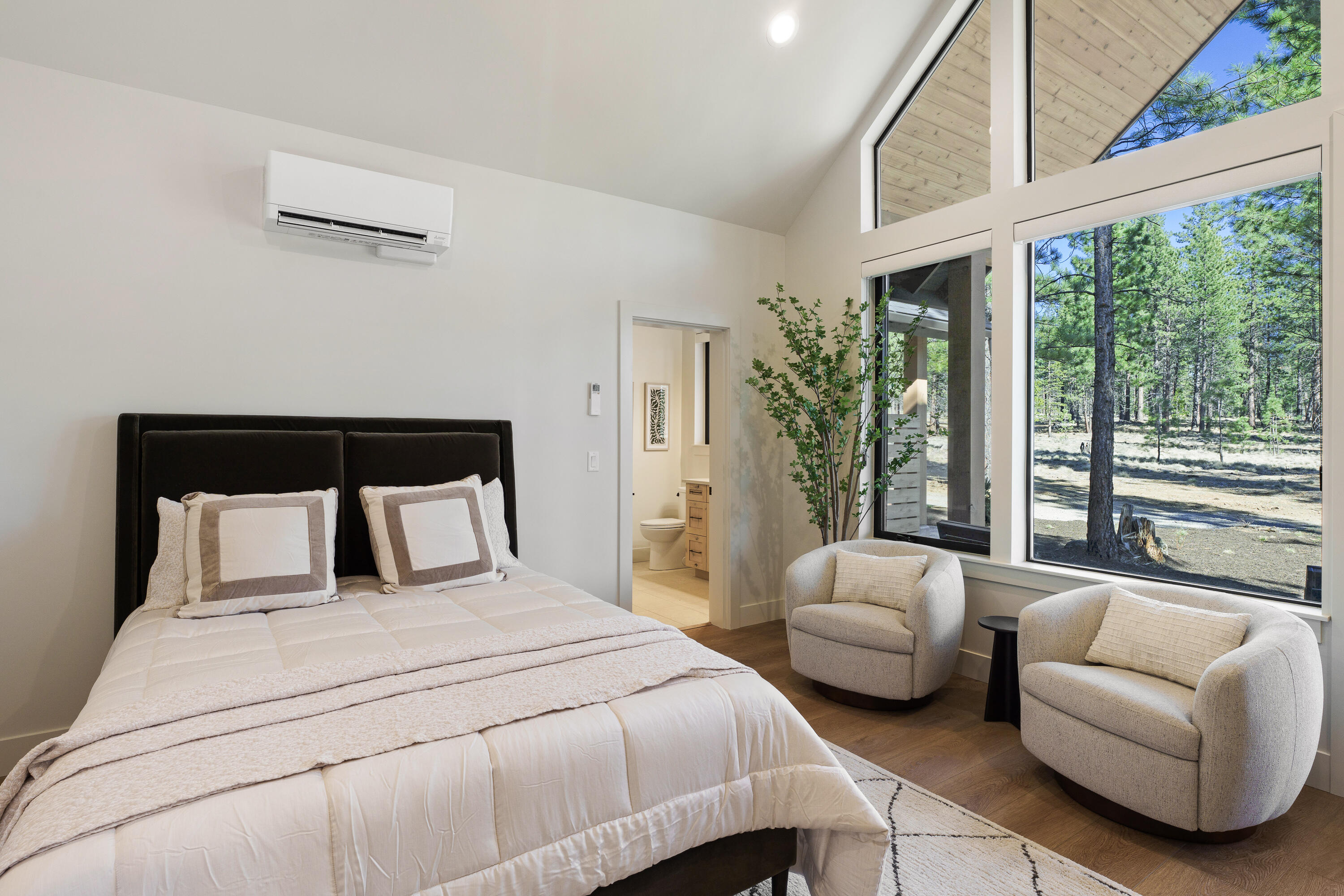 56457 Elk Run Drive, 33