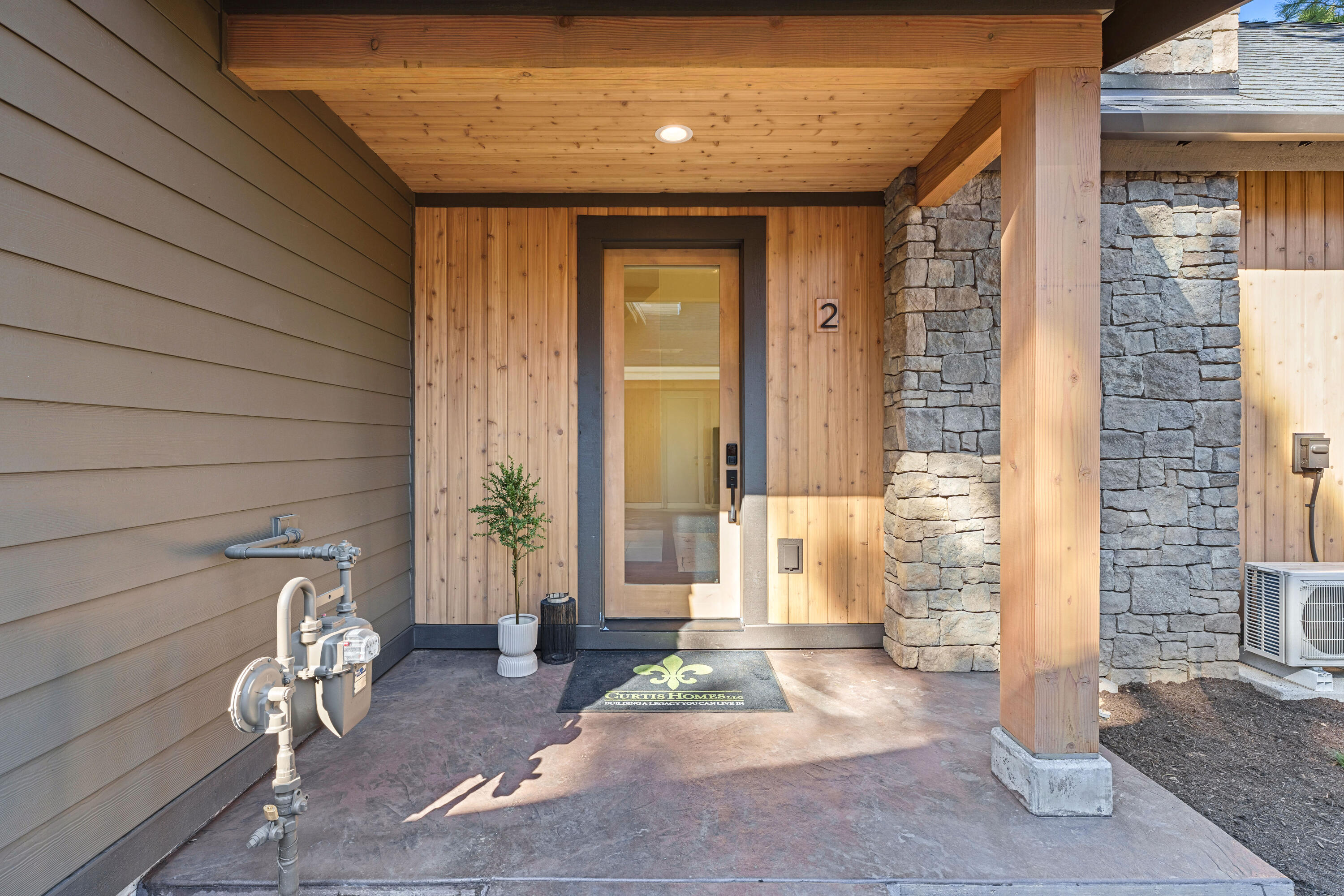 56457 Elk Run Drive, 33