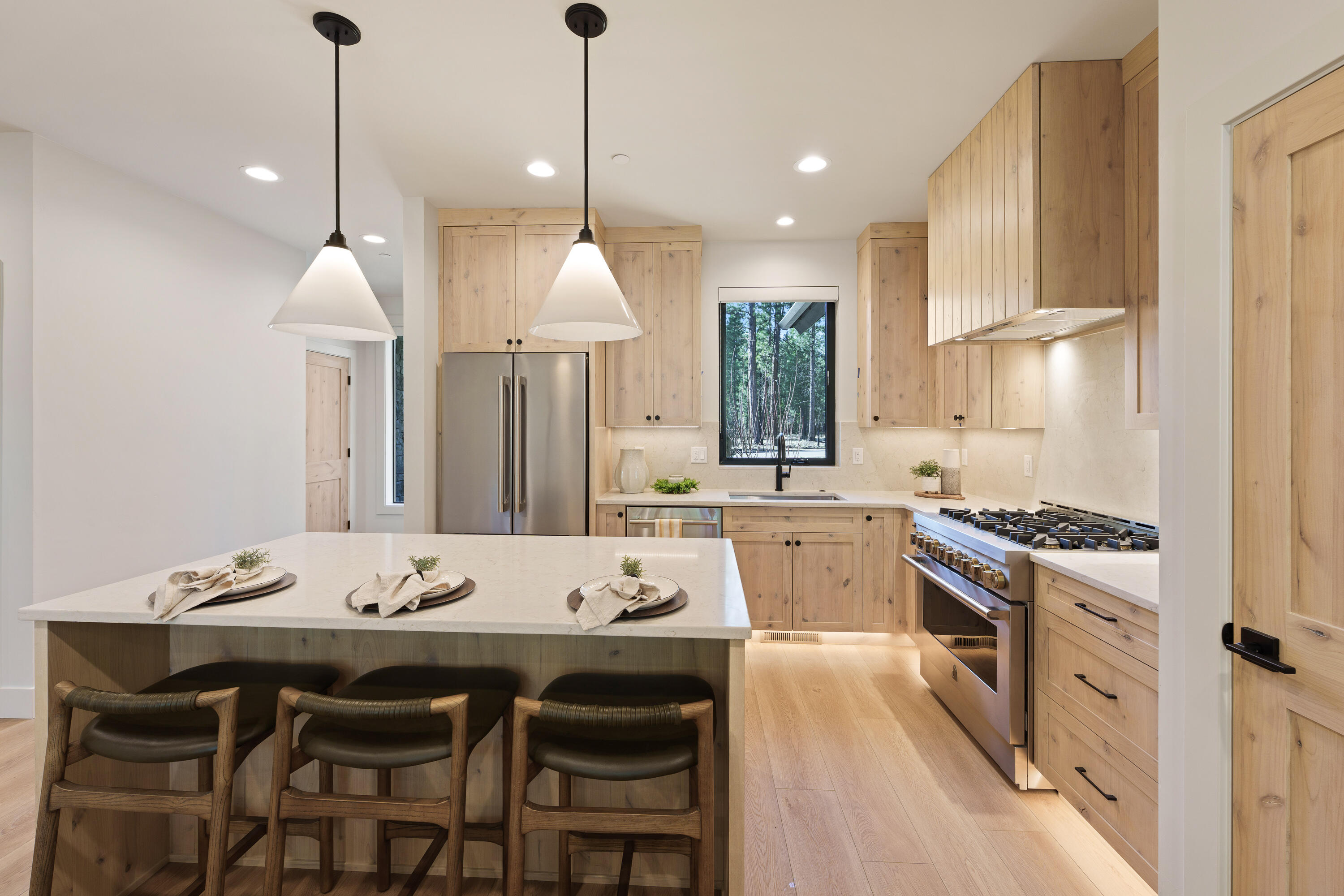 56457 Elk Run Drive, 33