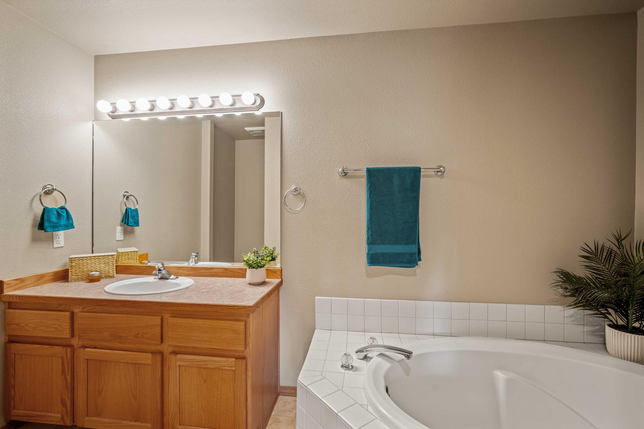 8540 Golden Pheasant Court