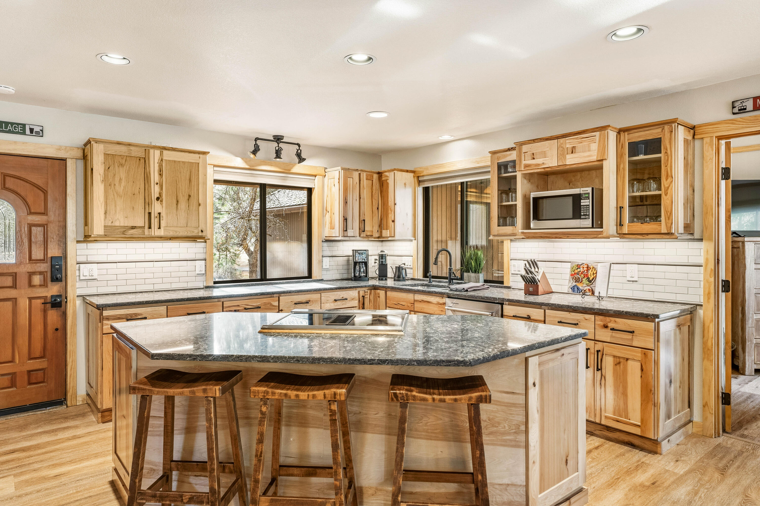 57557 Lupine Lane, 7