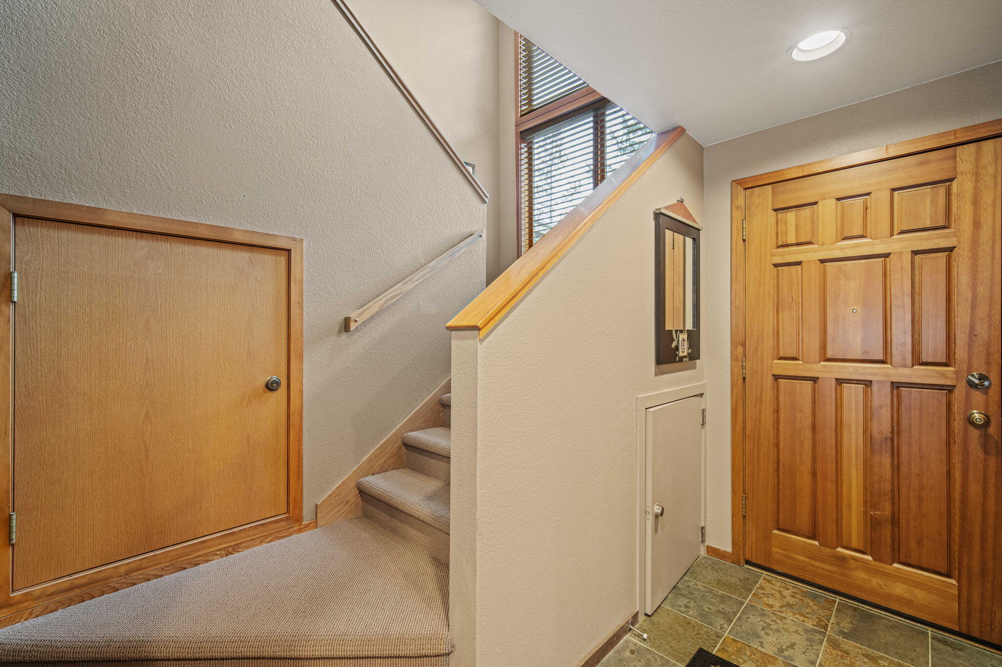 17675 Bittern Lane, 19