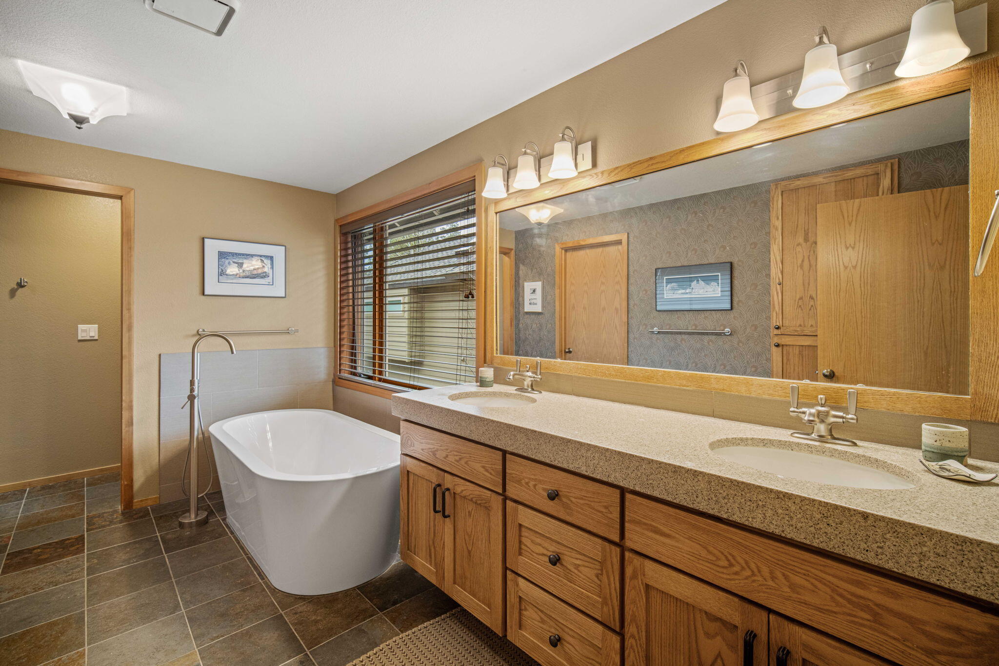 17675 Bittern Lane, 19