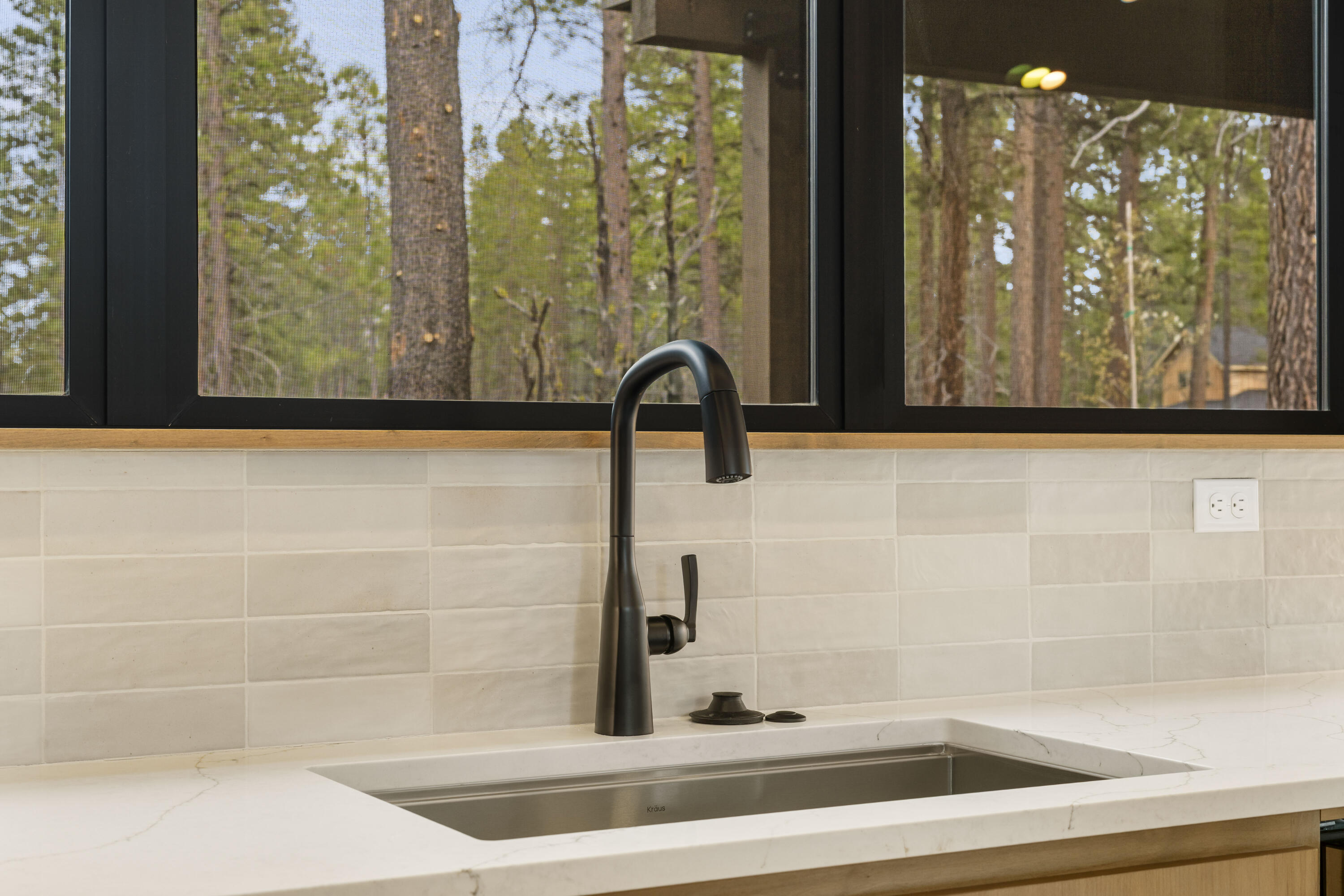 17818 Preservation Loop, 492