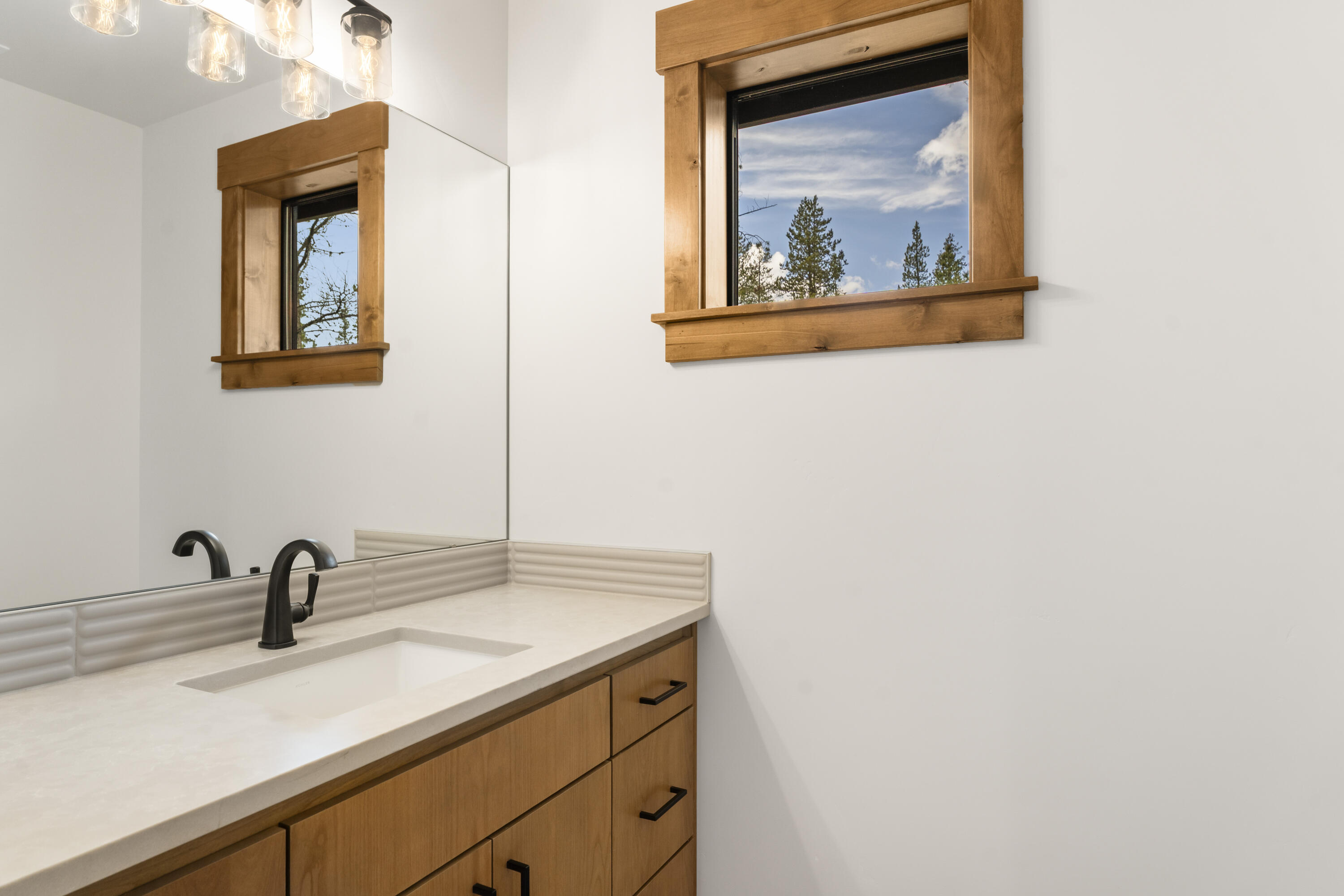 17818 Preservation Loop, 492