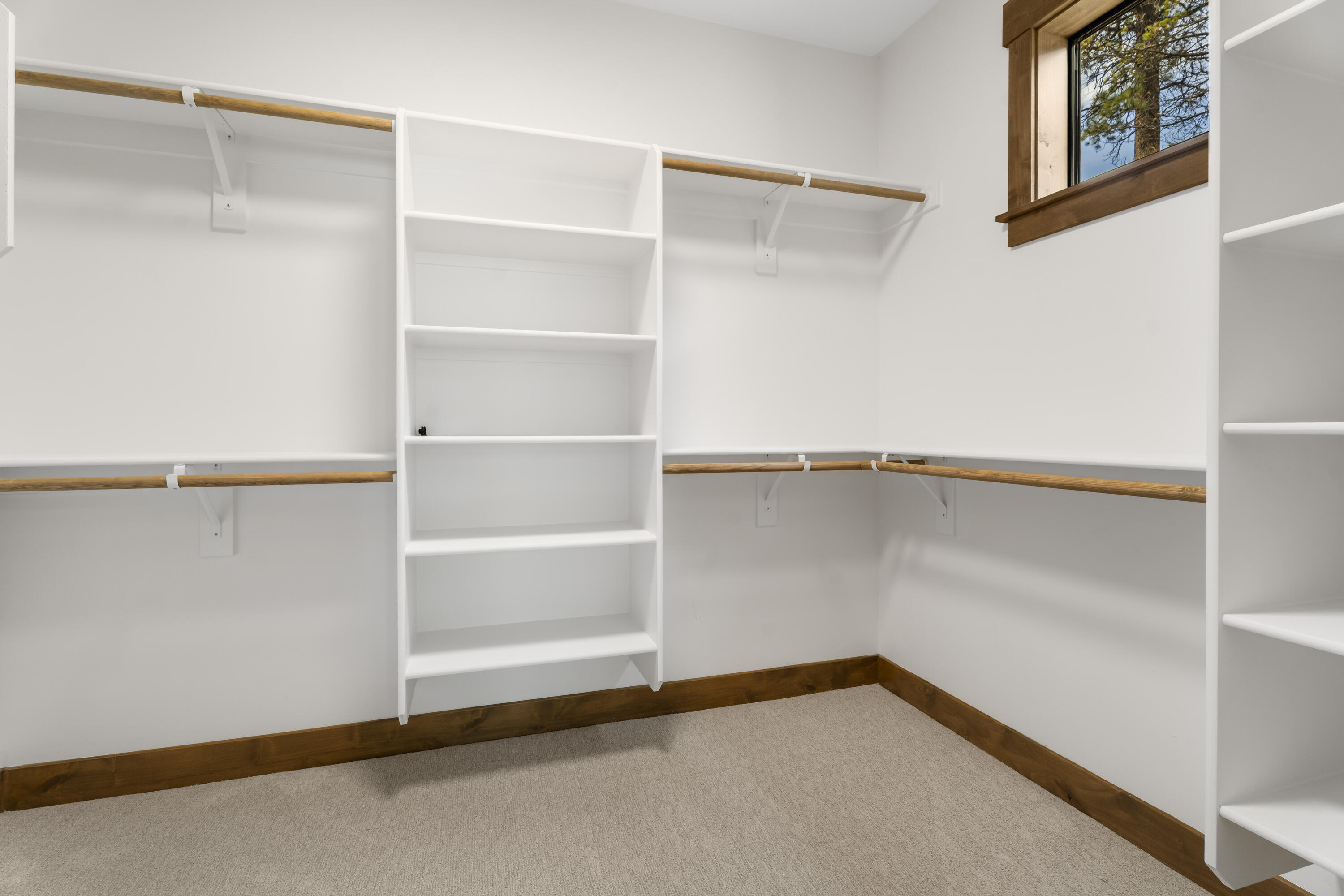 17818 Preservation Loop, 492