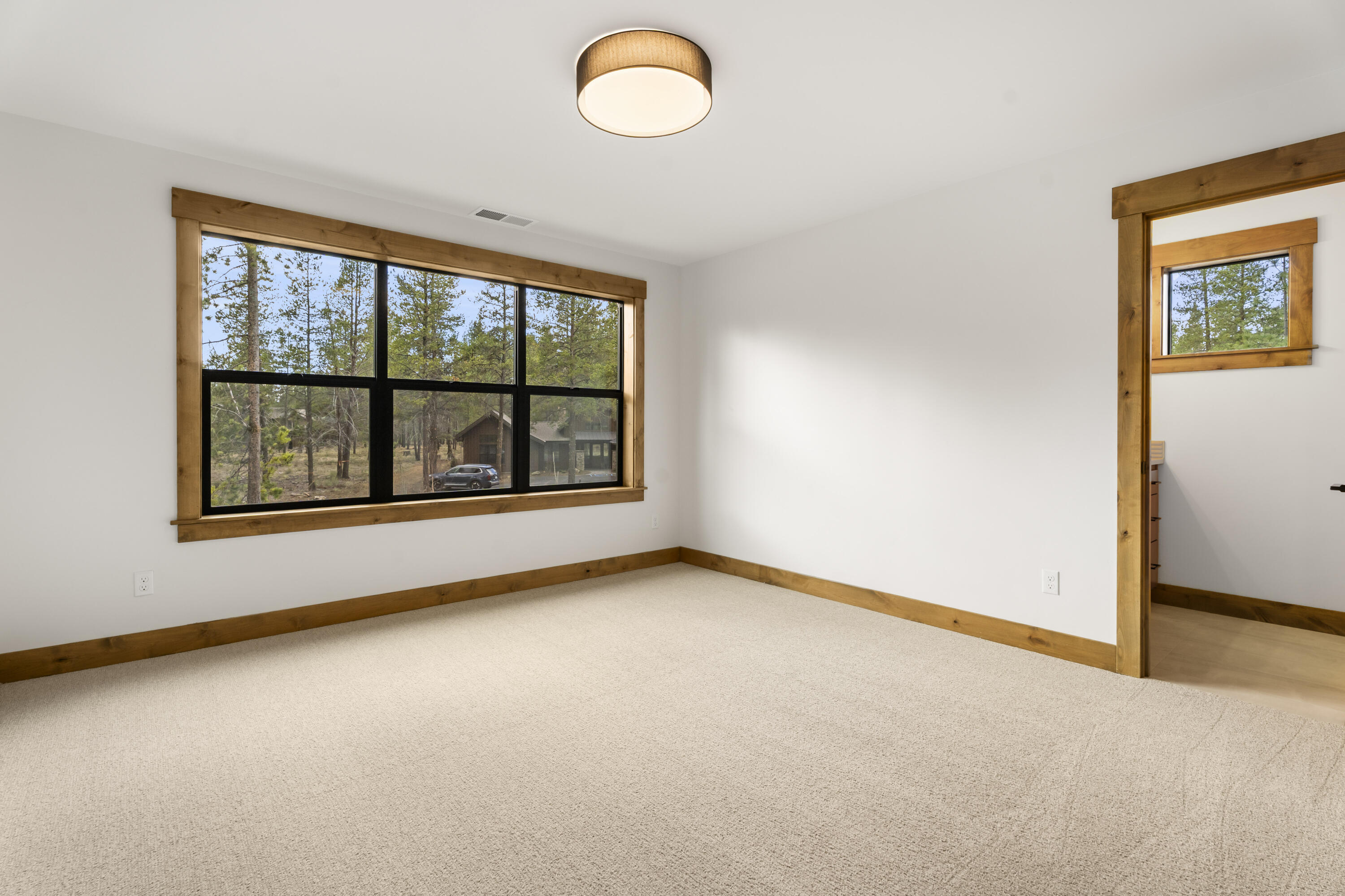 17818 Preservation Loop, 492