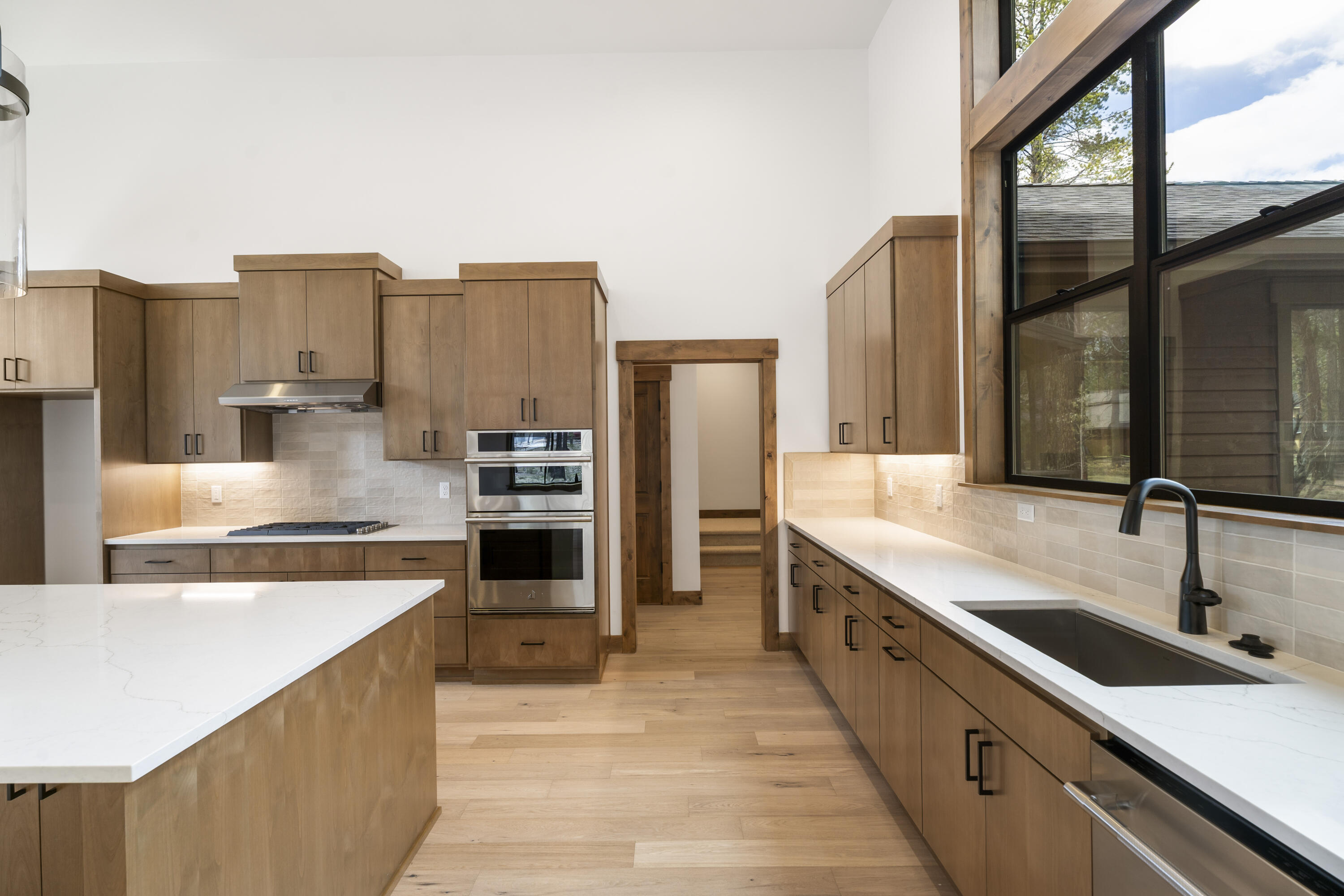 17818 Preservation Loop, 492