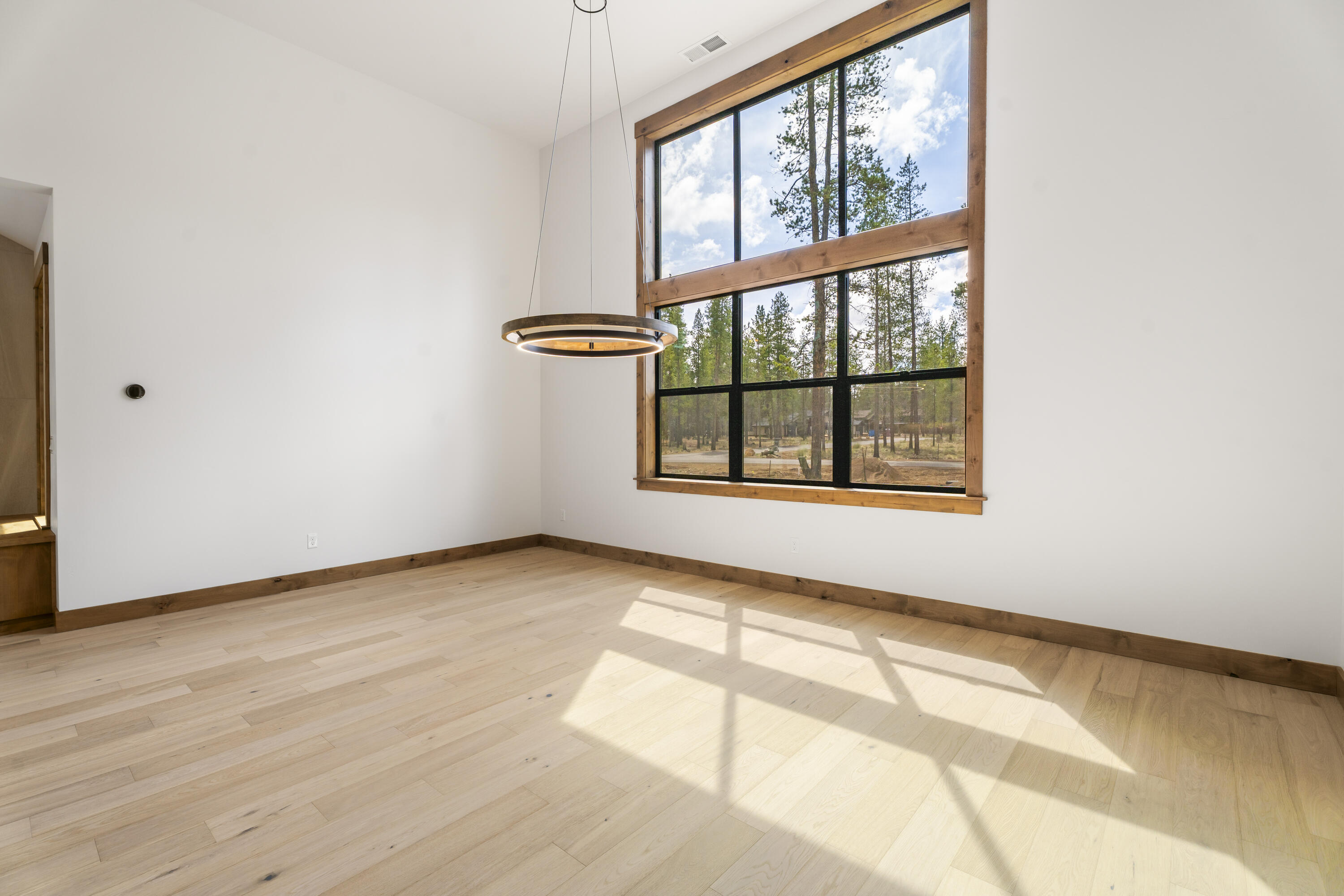 17818 Preservation Loop, 492