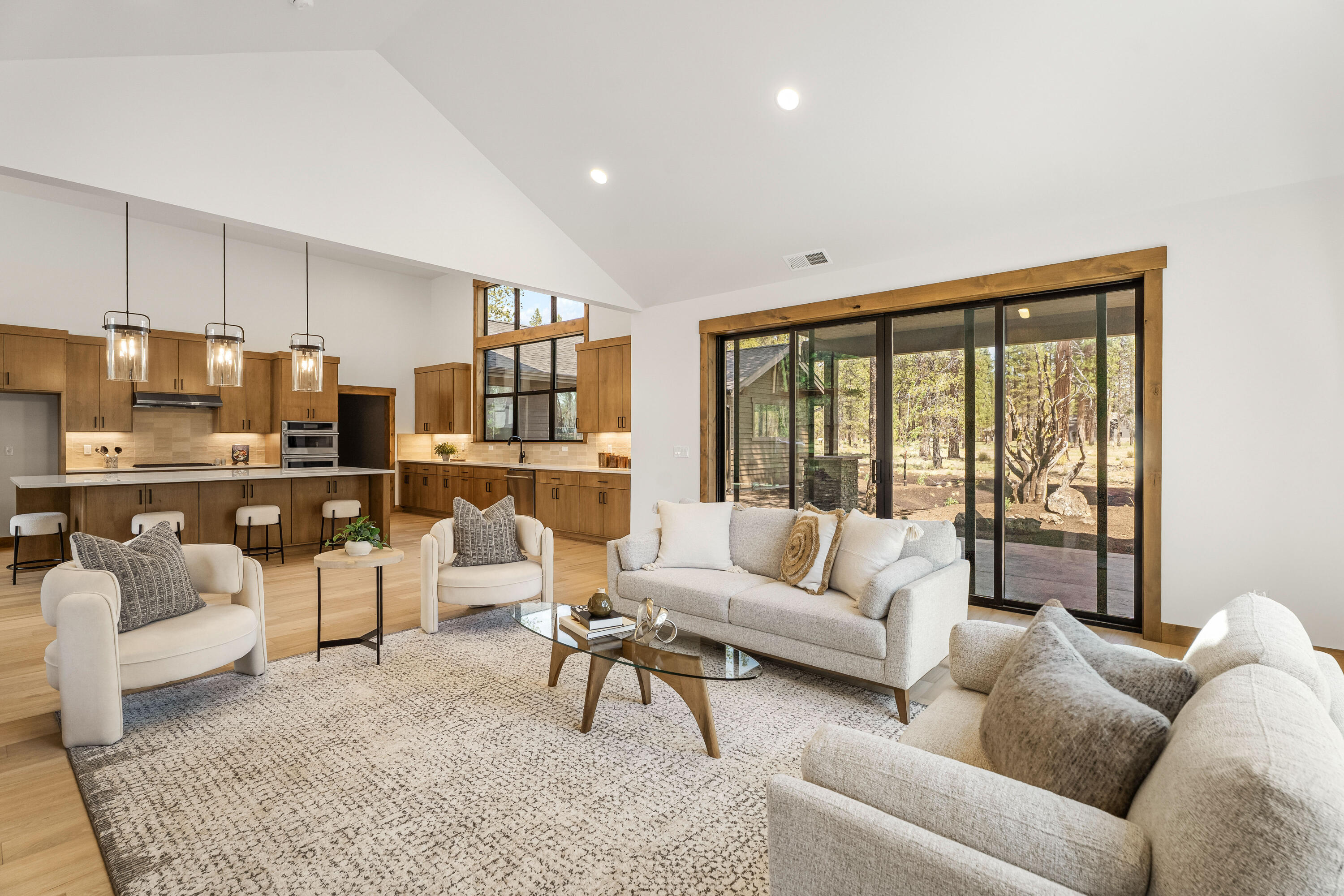 17818 Preservation Loop, 492