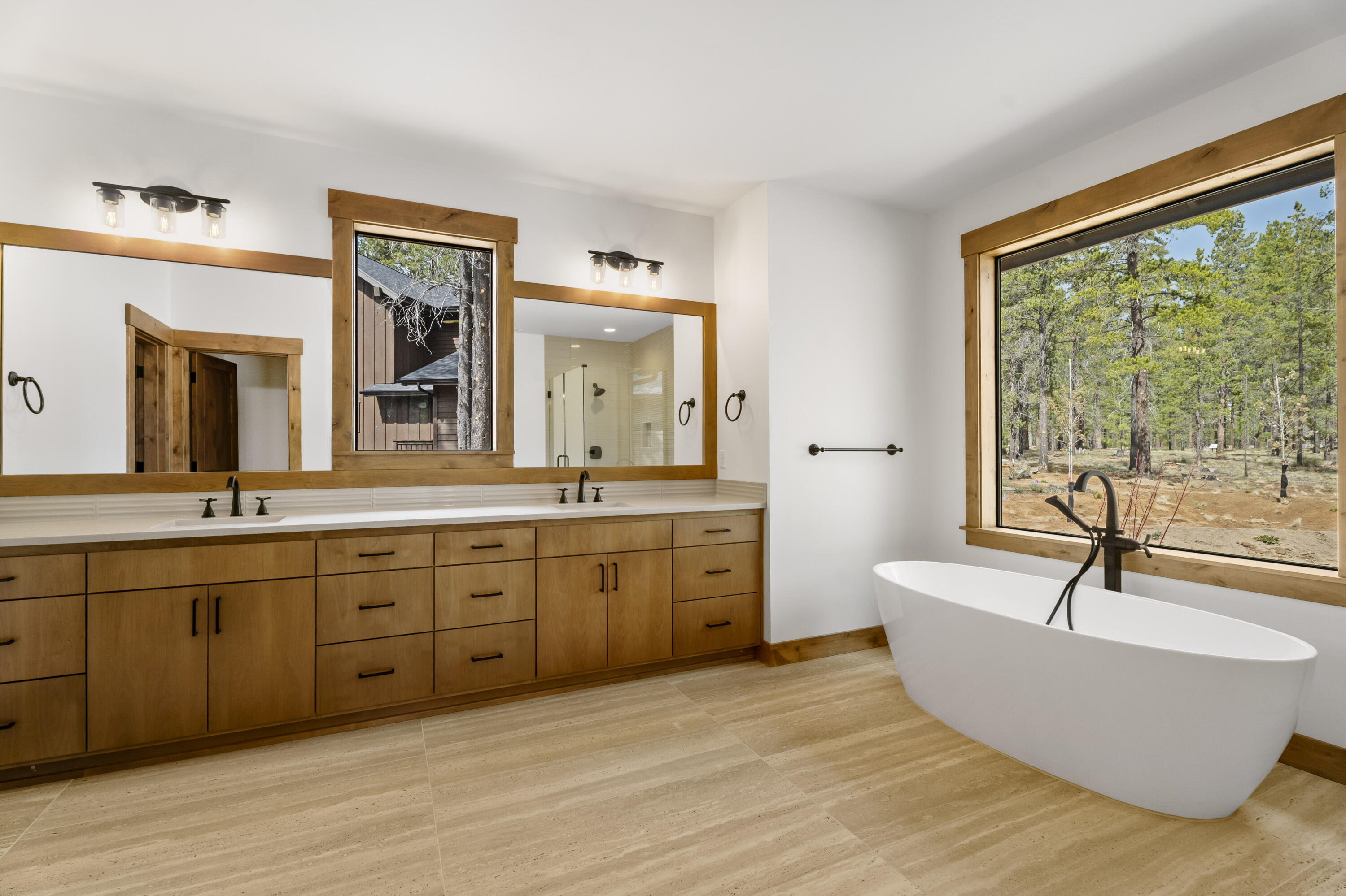 17818 Preservation Loop, 492