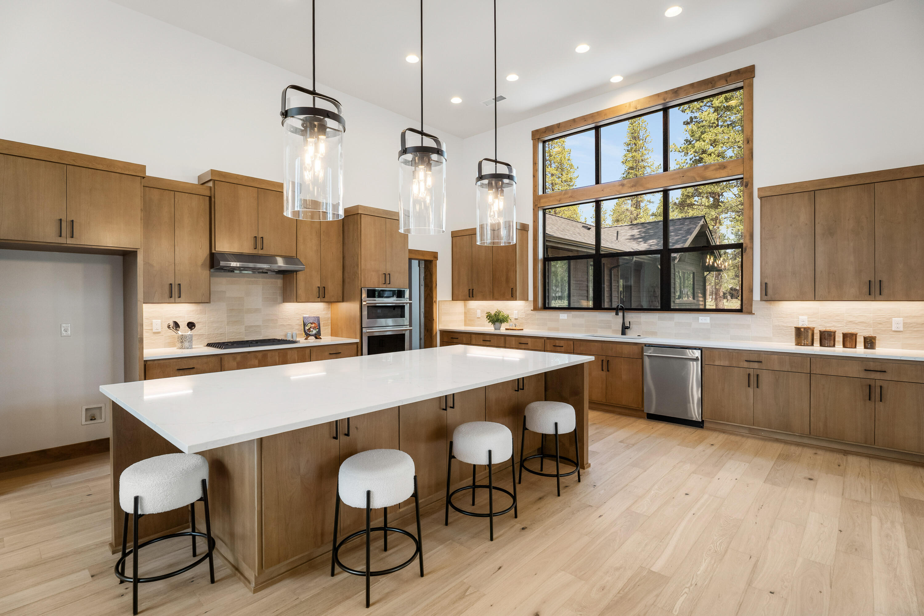 17818 Preservation Loop, 492