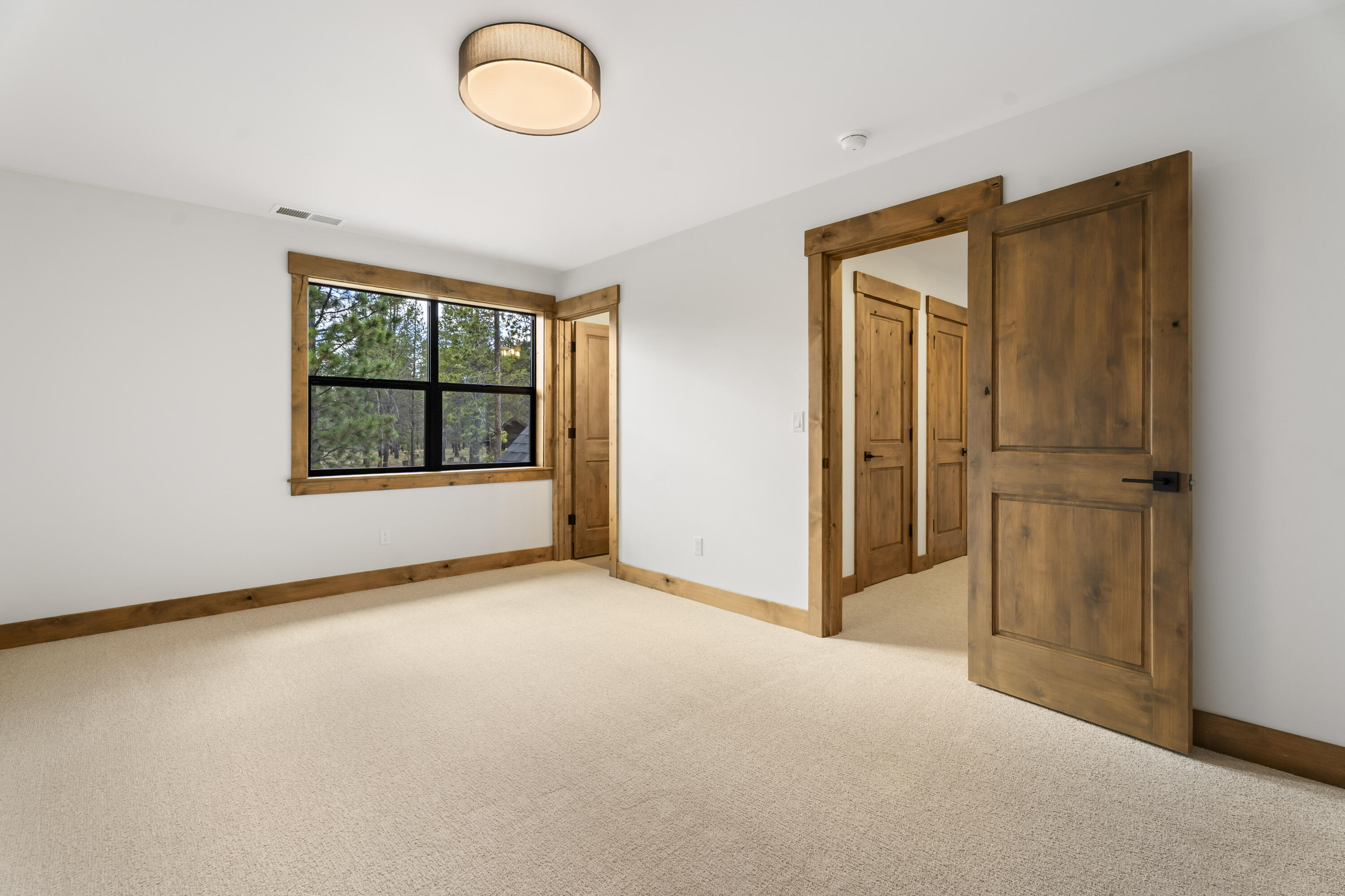 17818 Preservation Loop, 492