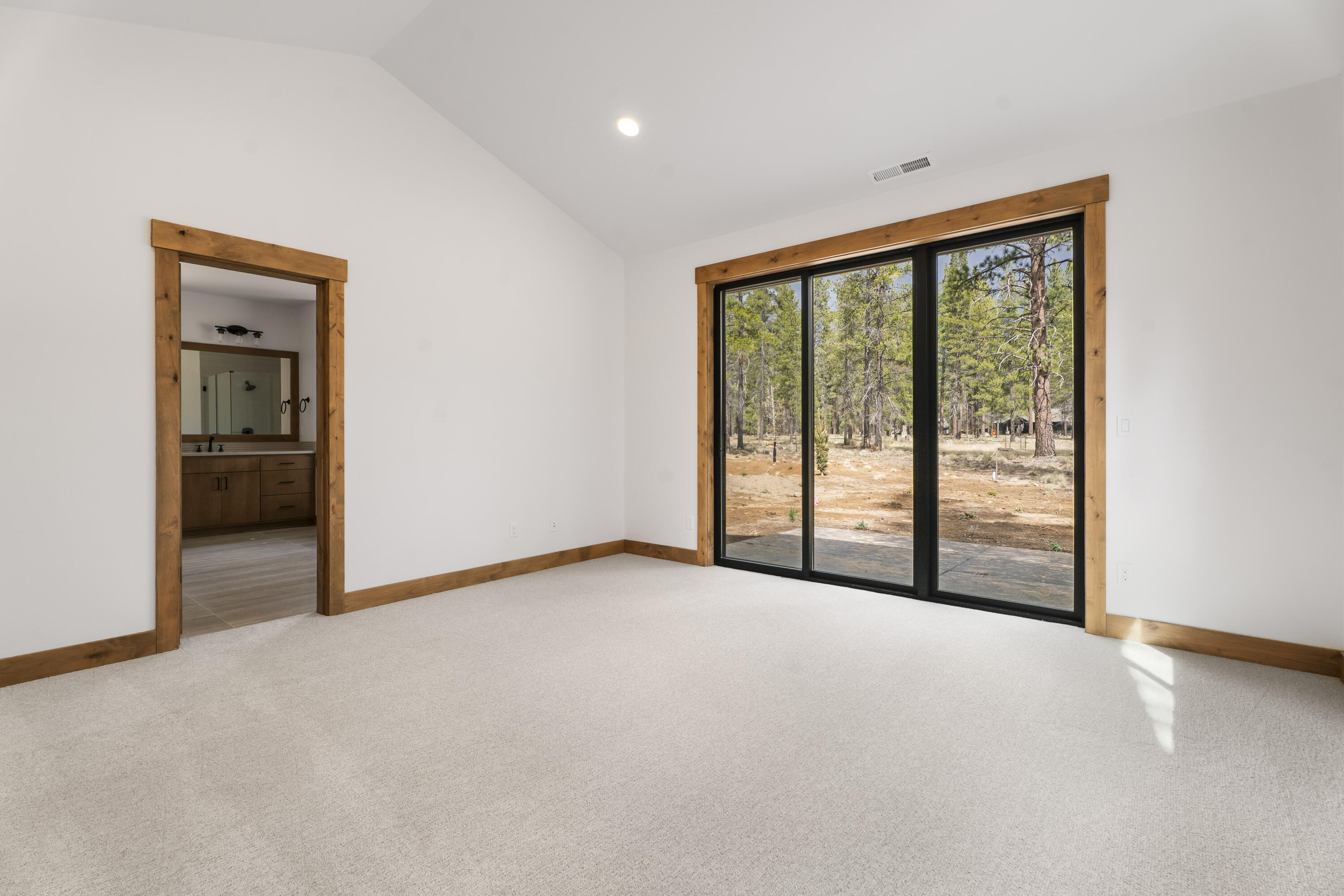 17818 Preservation Loop, 492