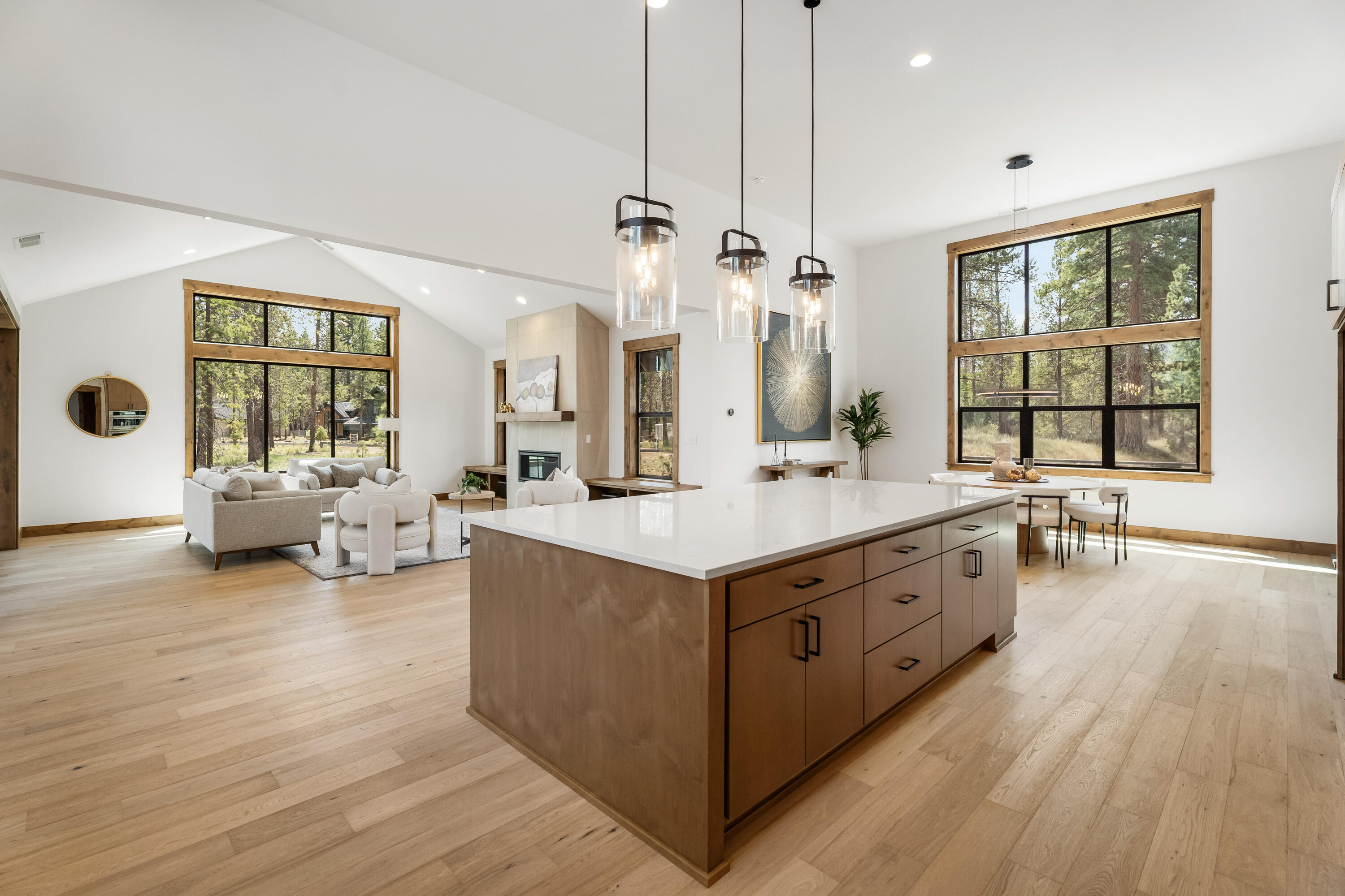 17818 Preservation Loop, 492
