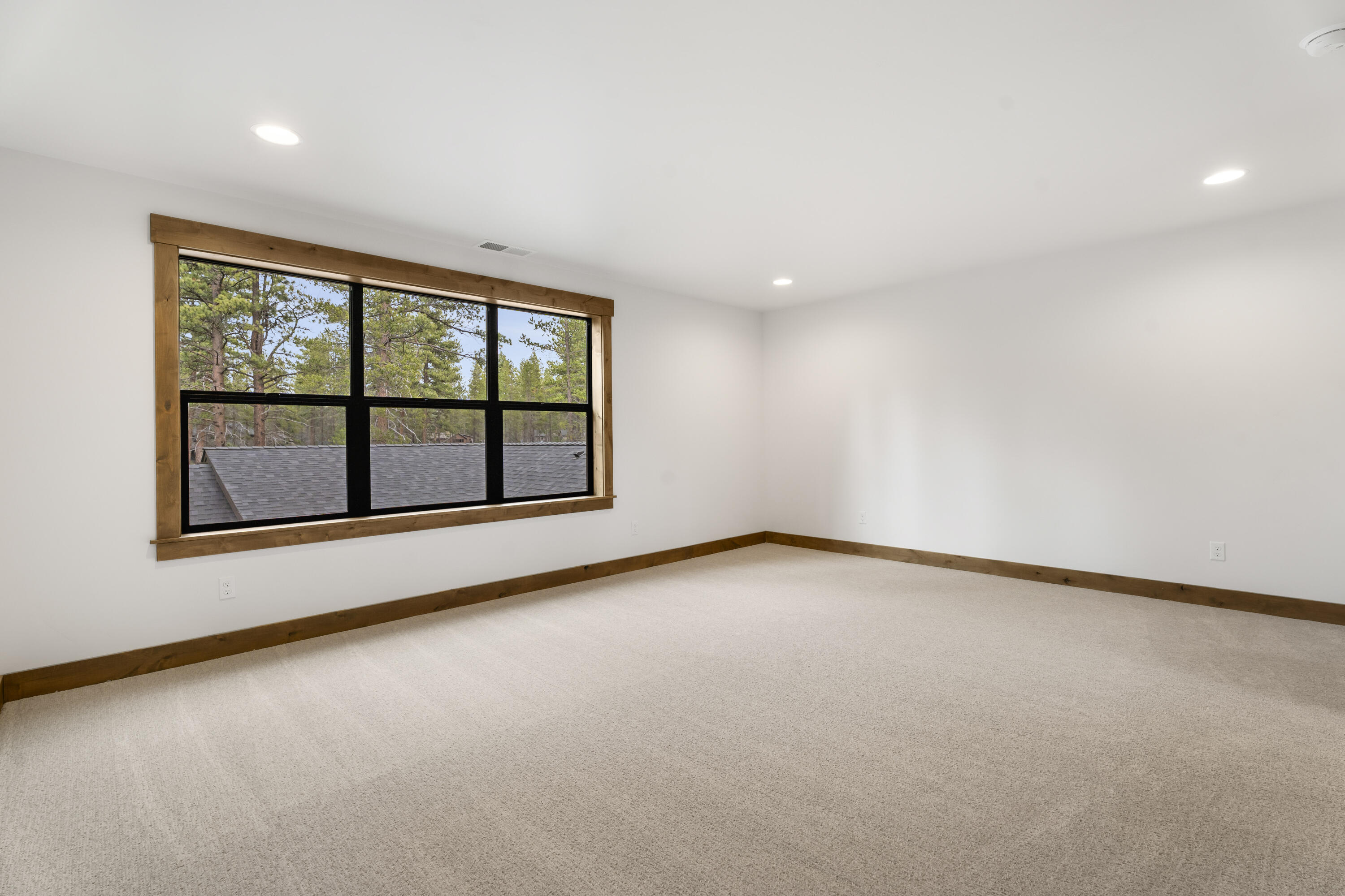 17818 Preservation Loop, 492