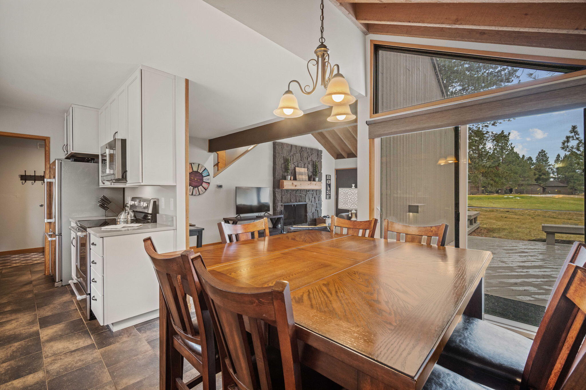 57231 Island Road, 31