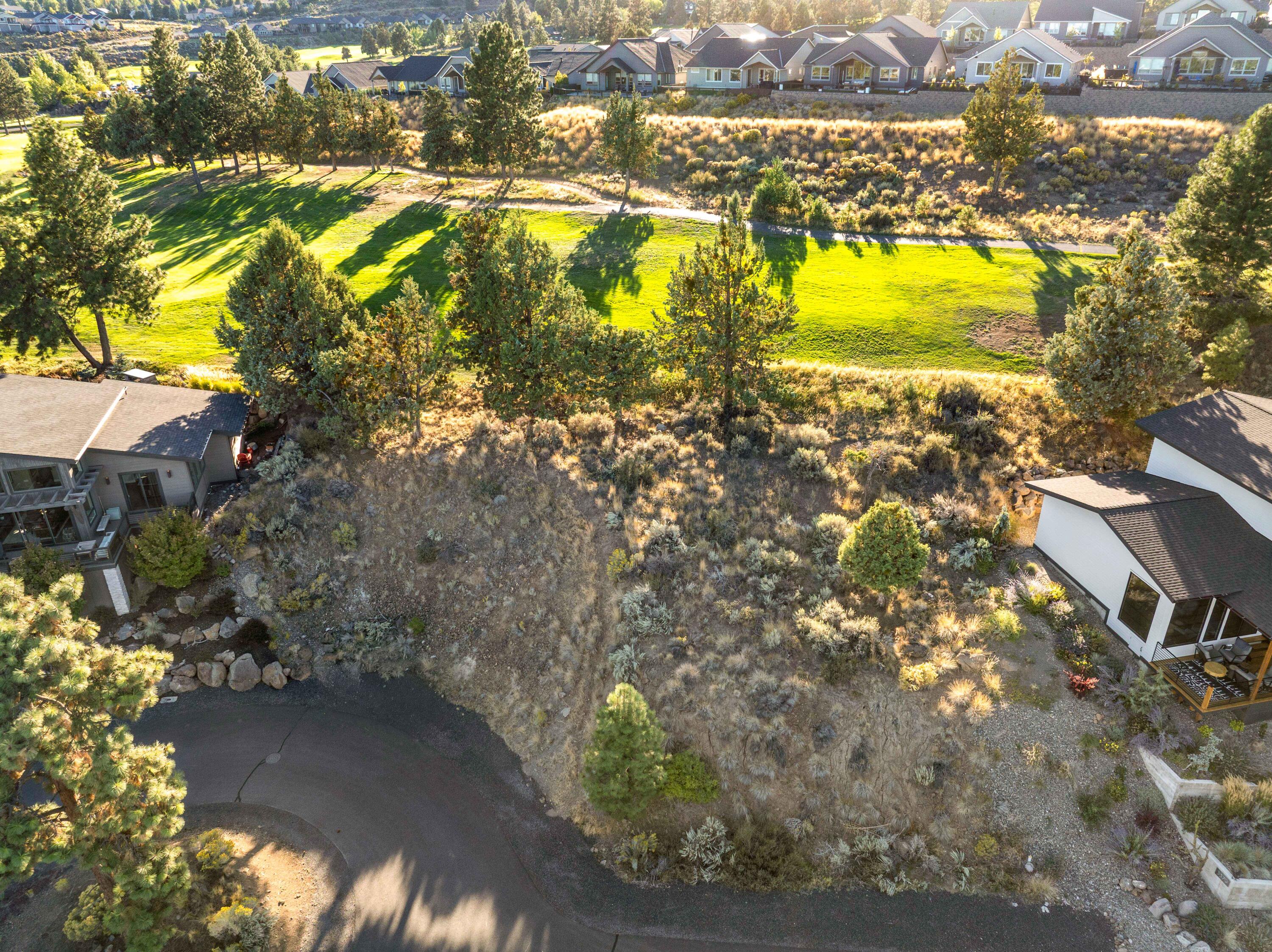 3385 NW Eighteenth Fairway Place