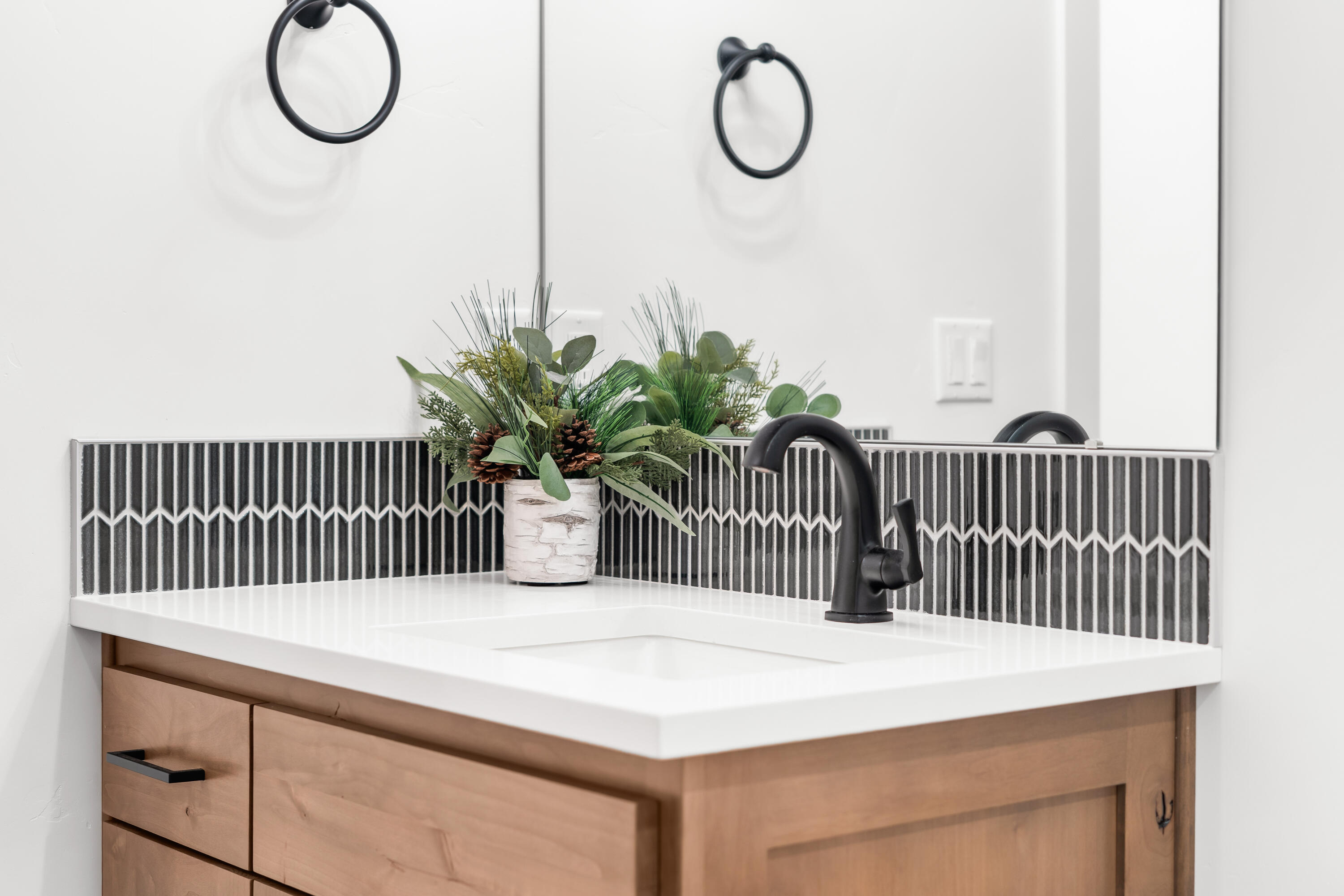 56282 Elk Run Drive, 404