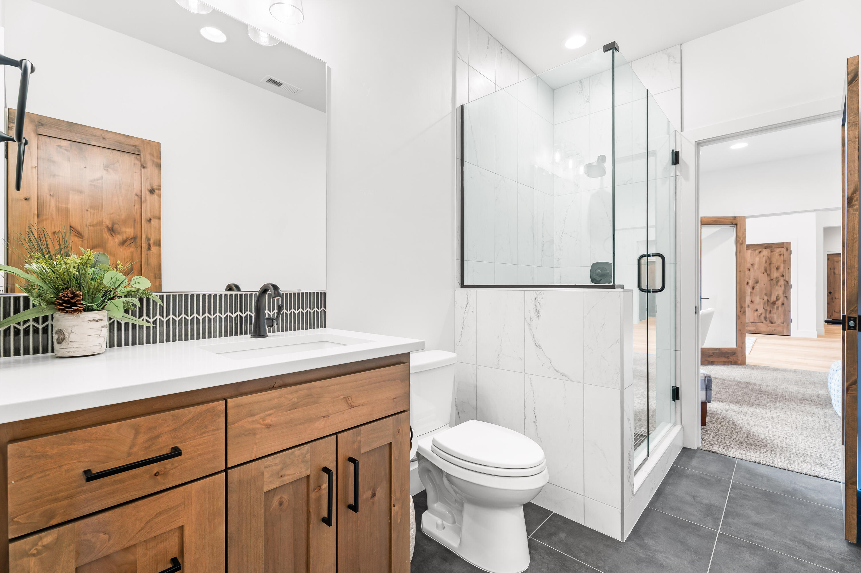 56282 Elk Run Drive, 404