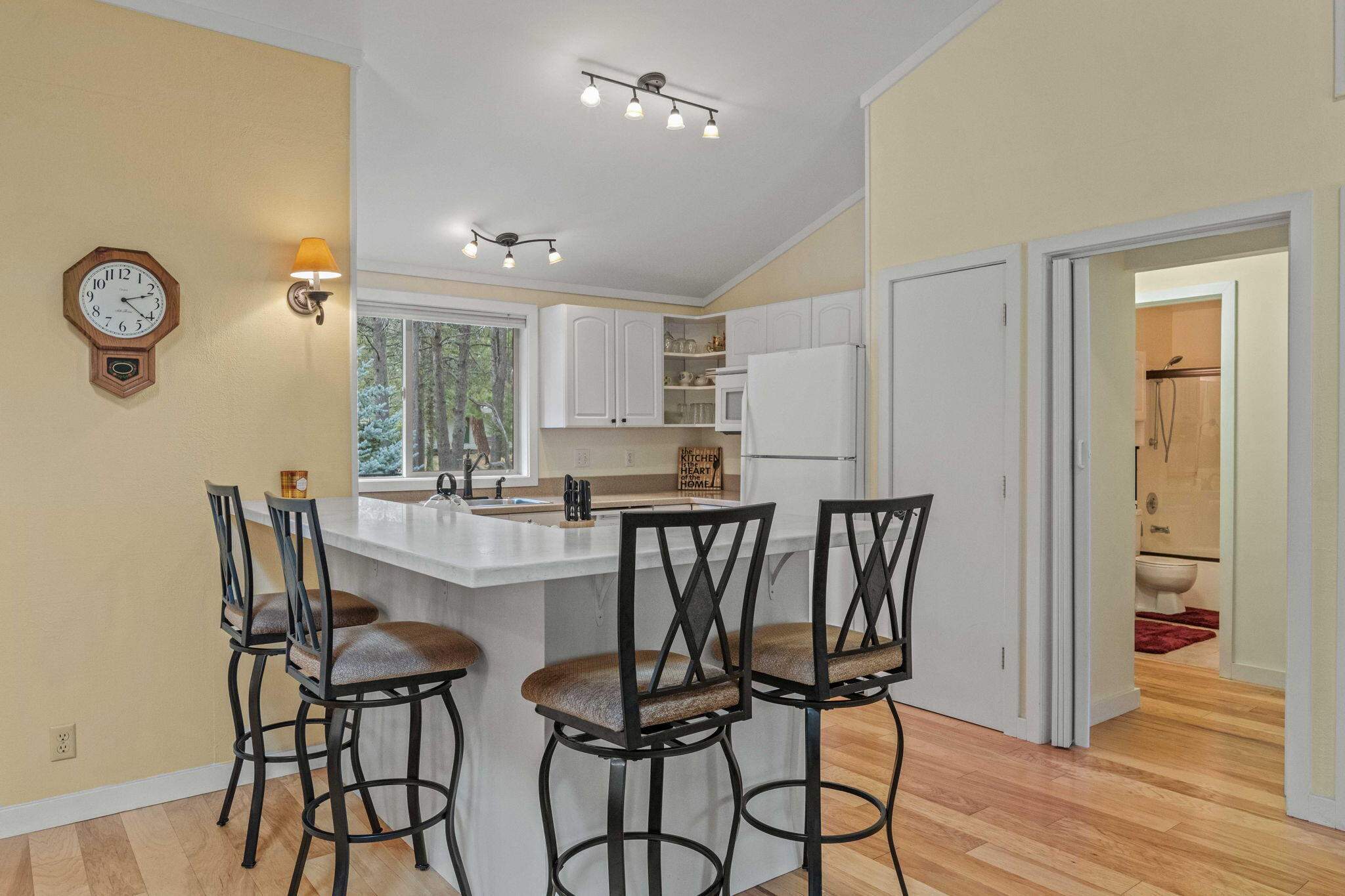 17839 Lava Butte Lane, 6