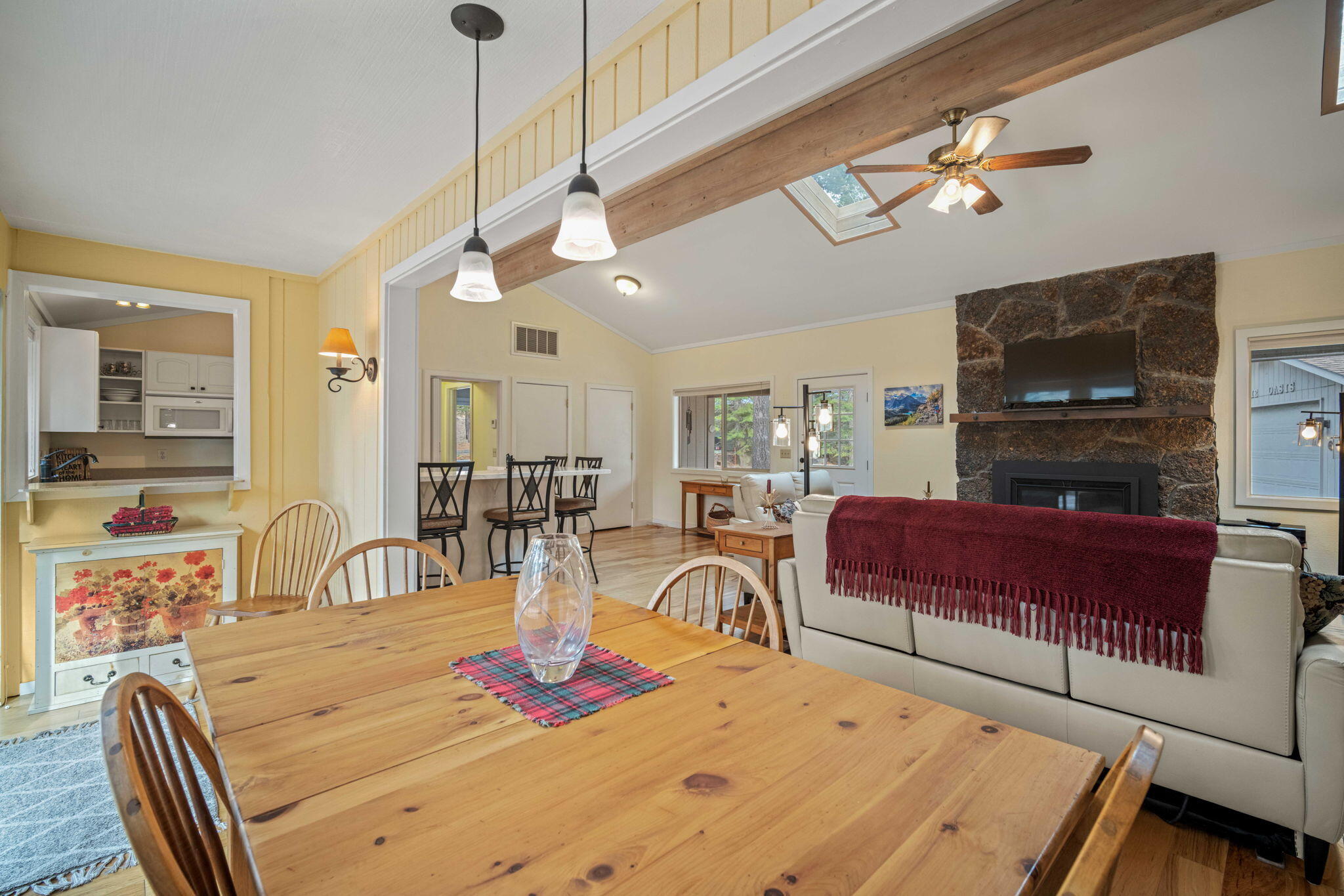 17839 Lava Butte Lane, 6