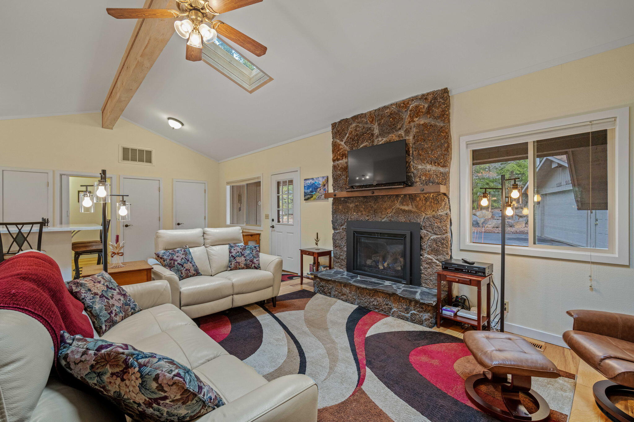 17839 Lava Butte Lane, 6