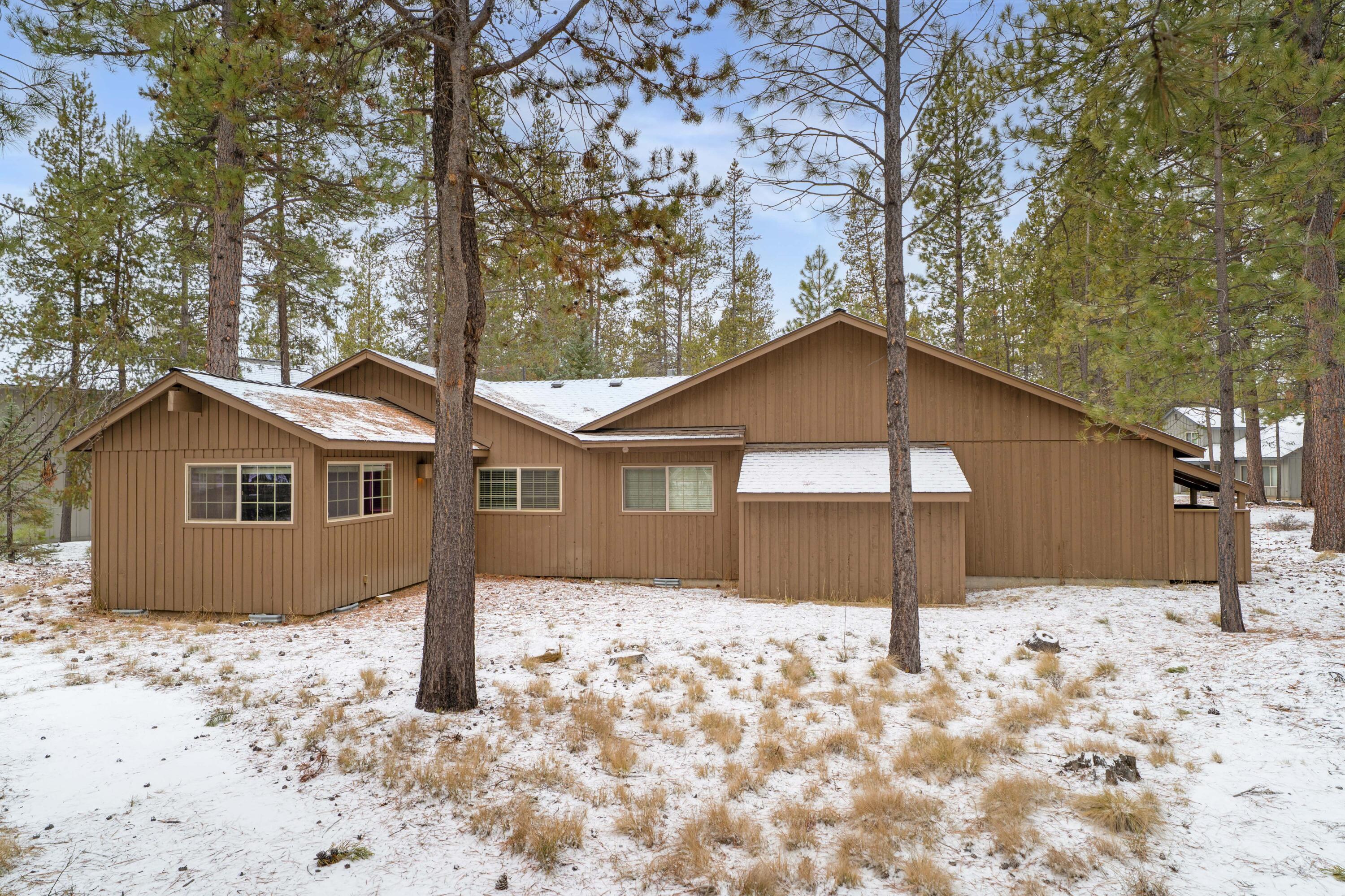 56926 E Park Lane, 12