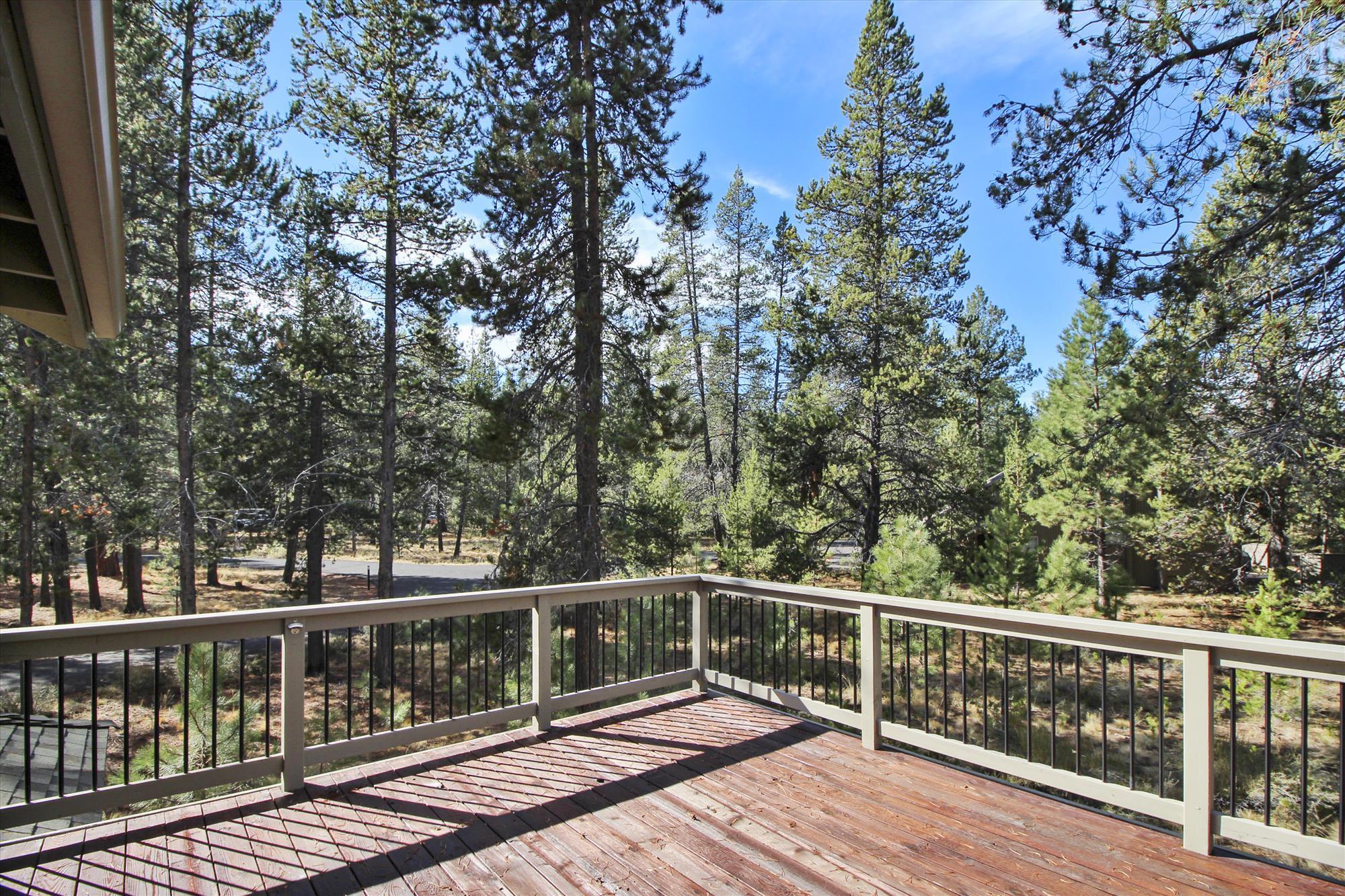 18074 E Butte Lane, 20 E. Butte