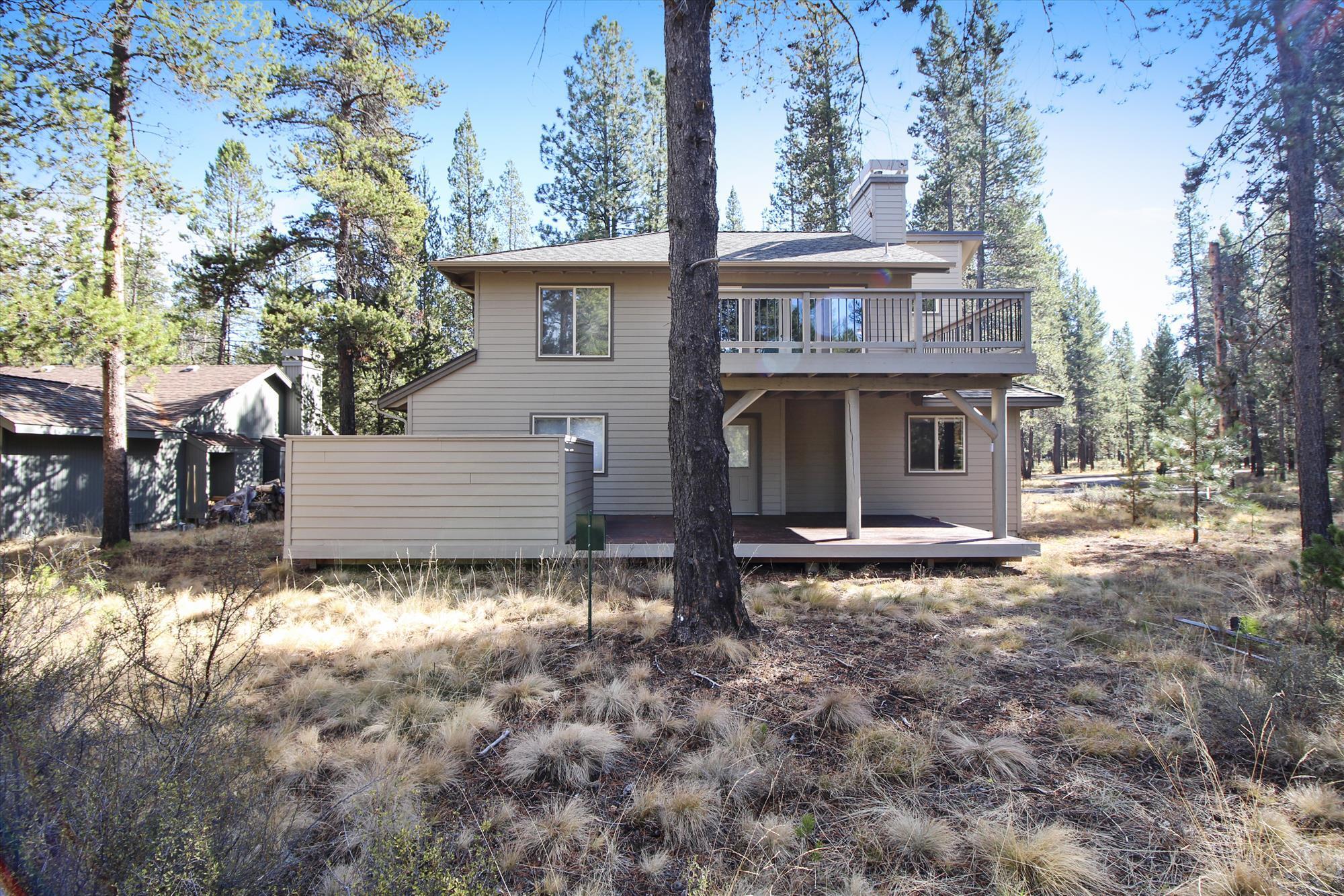 18074 E Butte Lane, 20 E. Butte