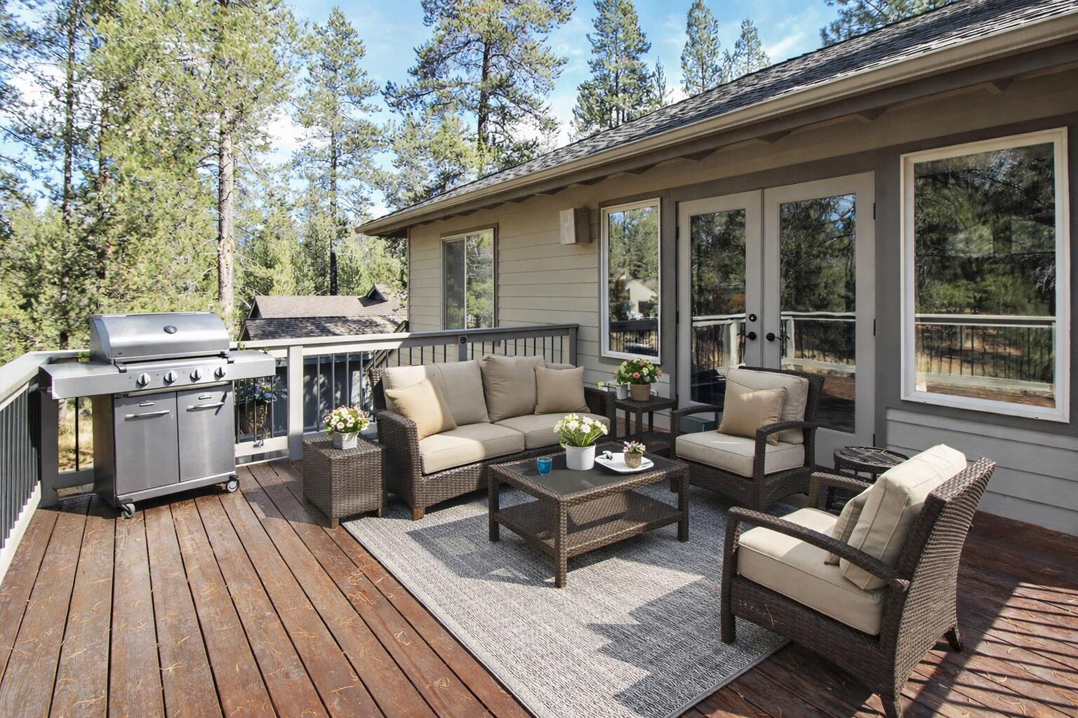 18074 E Butte Lane, 20 E. Butte