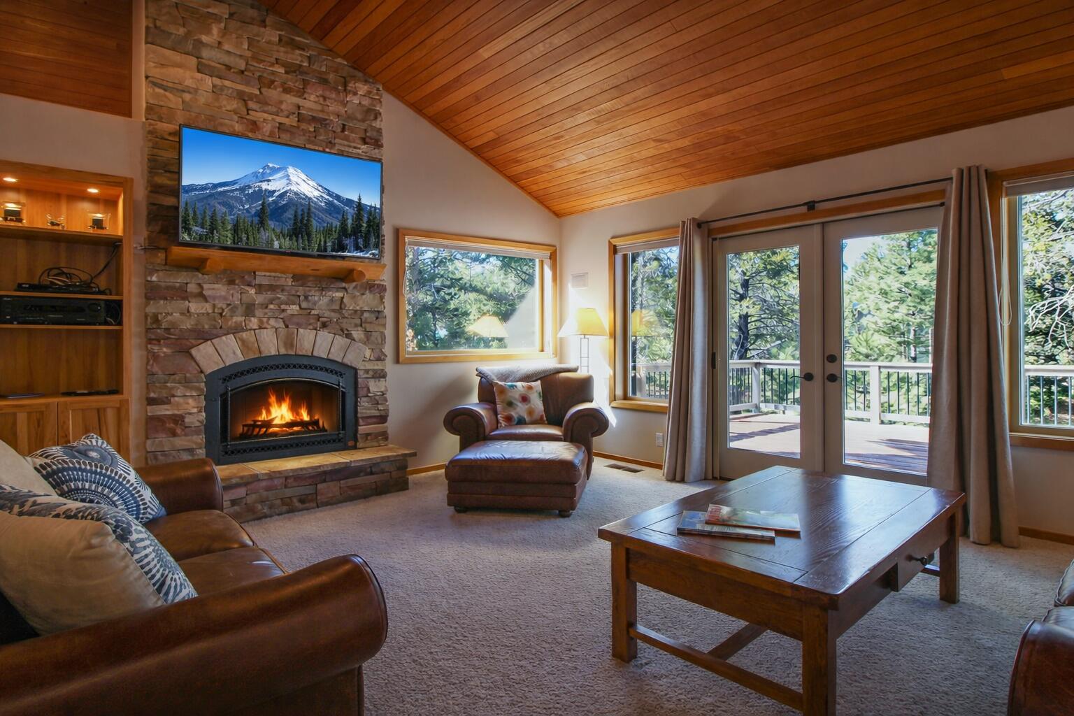 18074 E Butte Lane, 20 E. Butte
