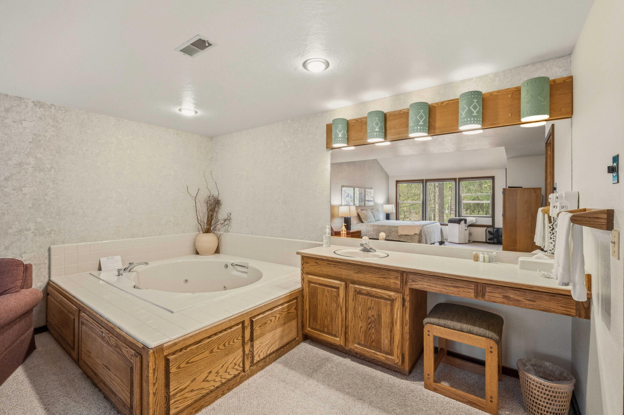 57330 Beaver Ridge Loop, 14A