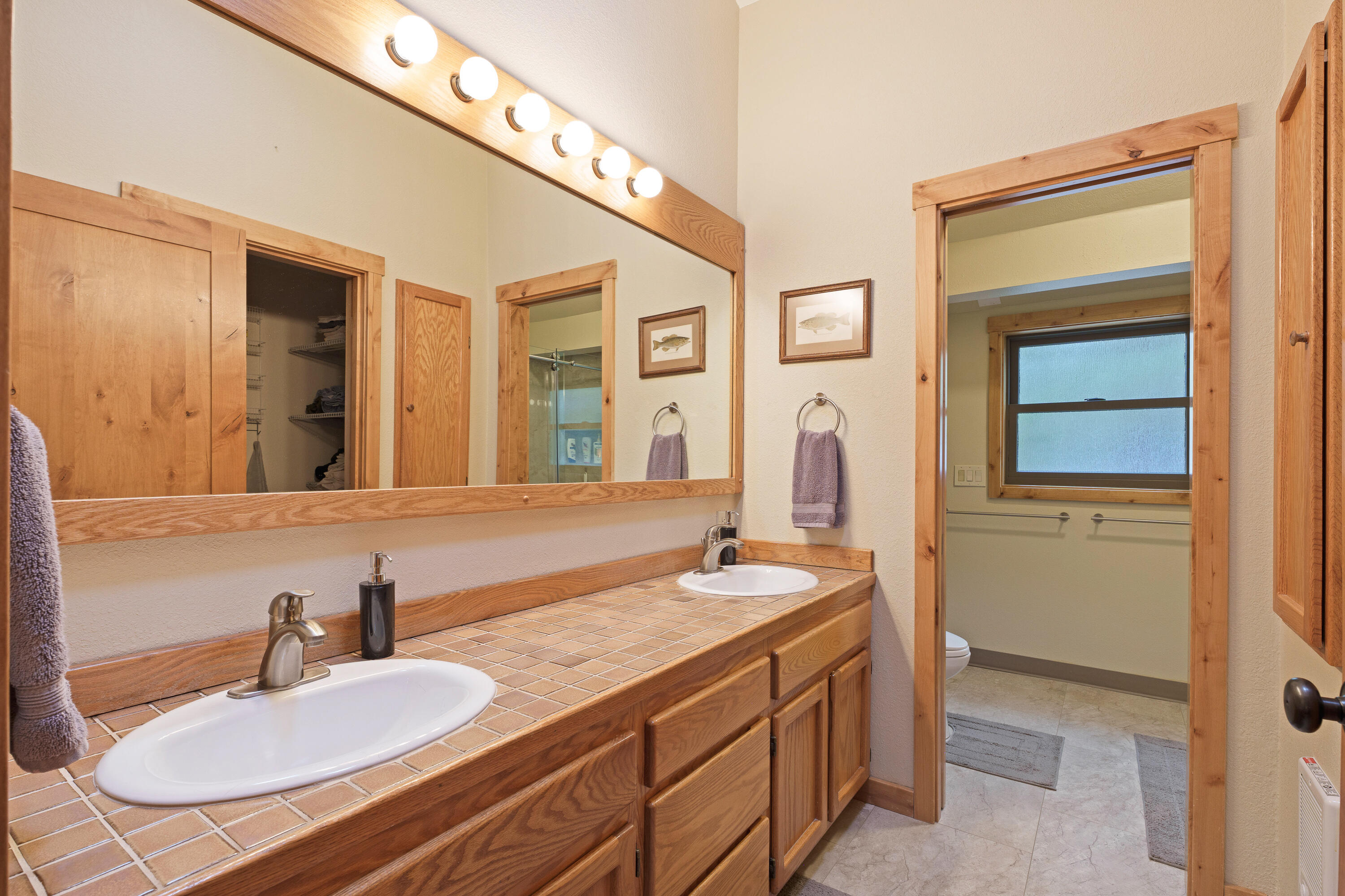 57809 Mount Rainier Lane, 11