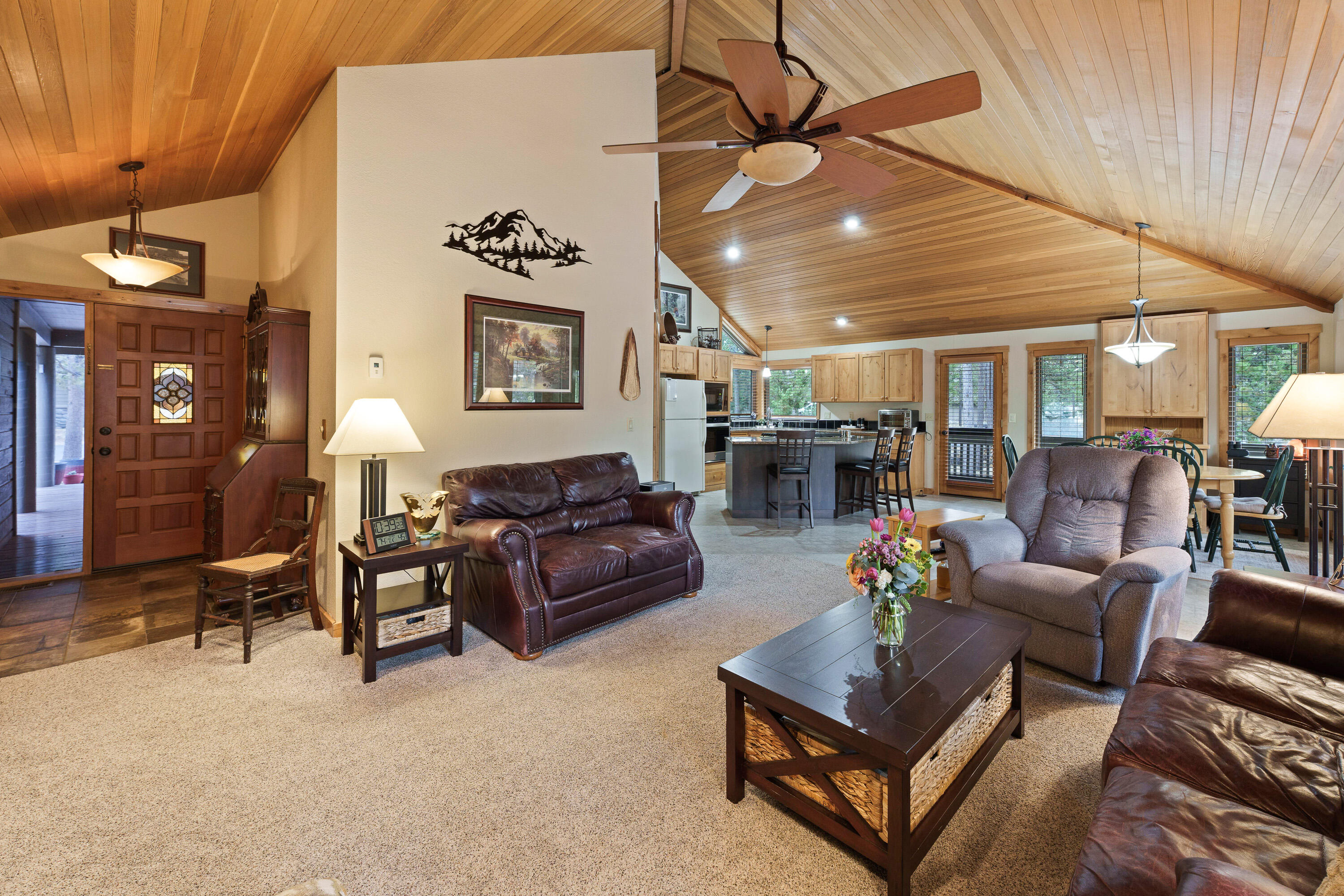 57809 Mount Rainier Lane, 11