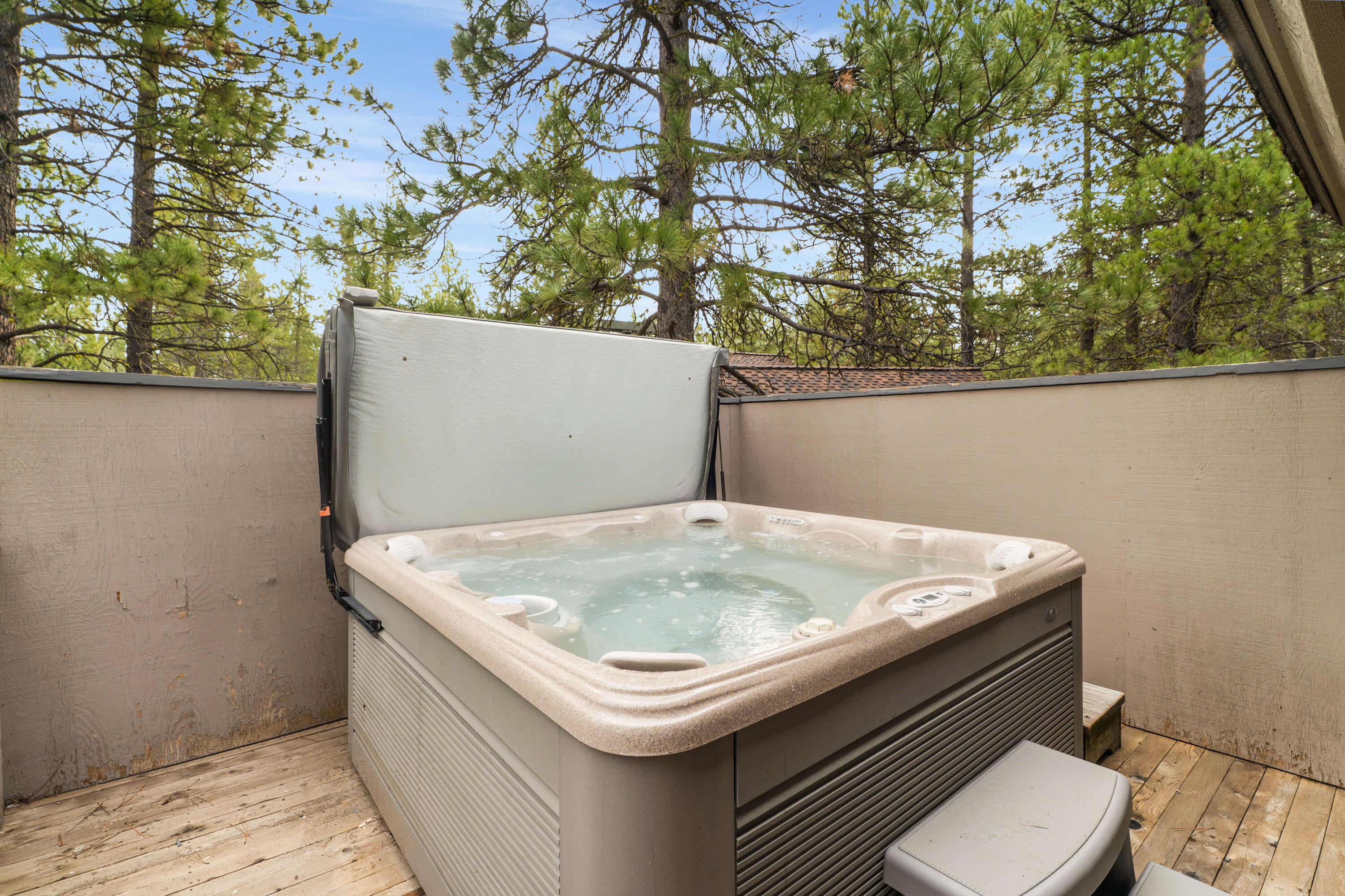 17920 Flat Top Lane, 12