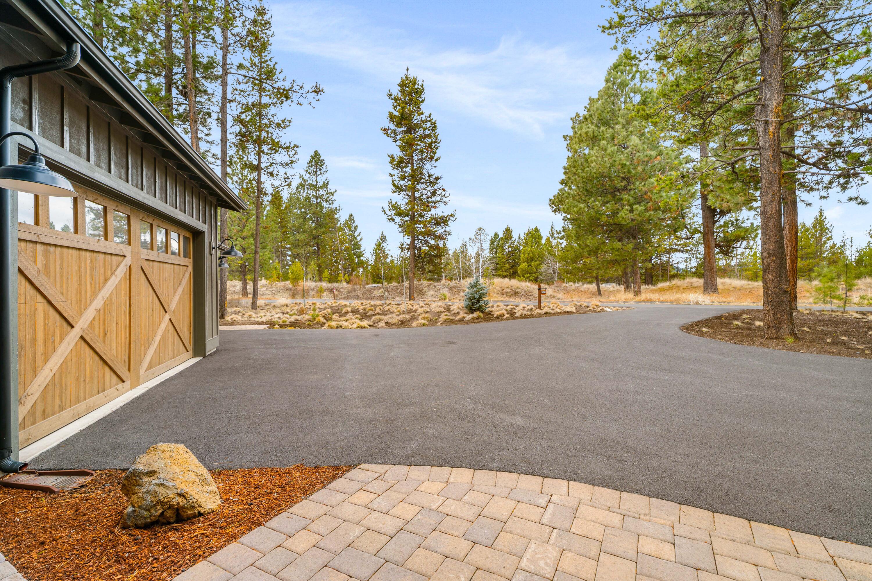 56302 Sable Rock Loop, 255