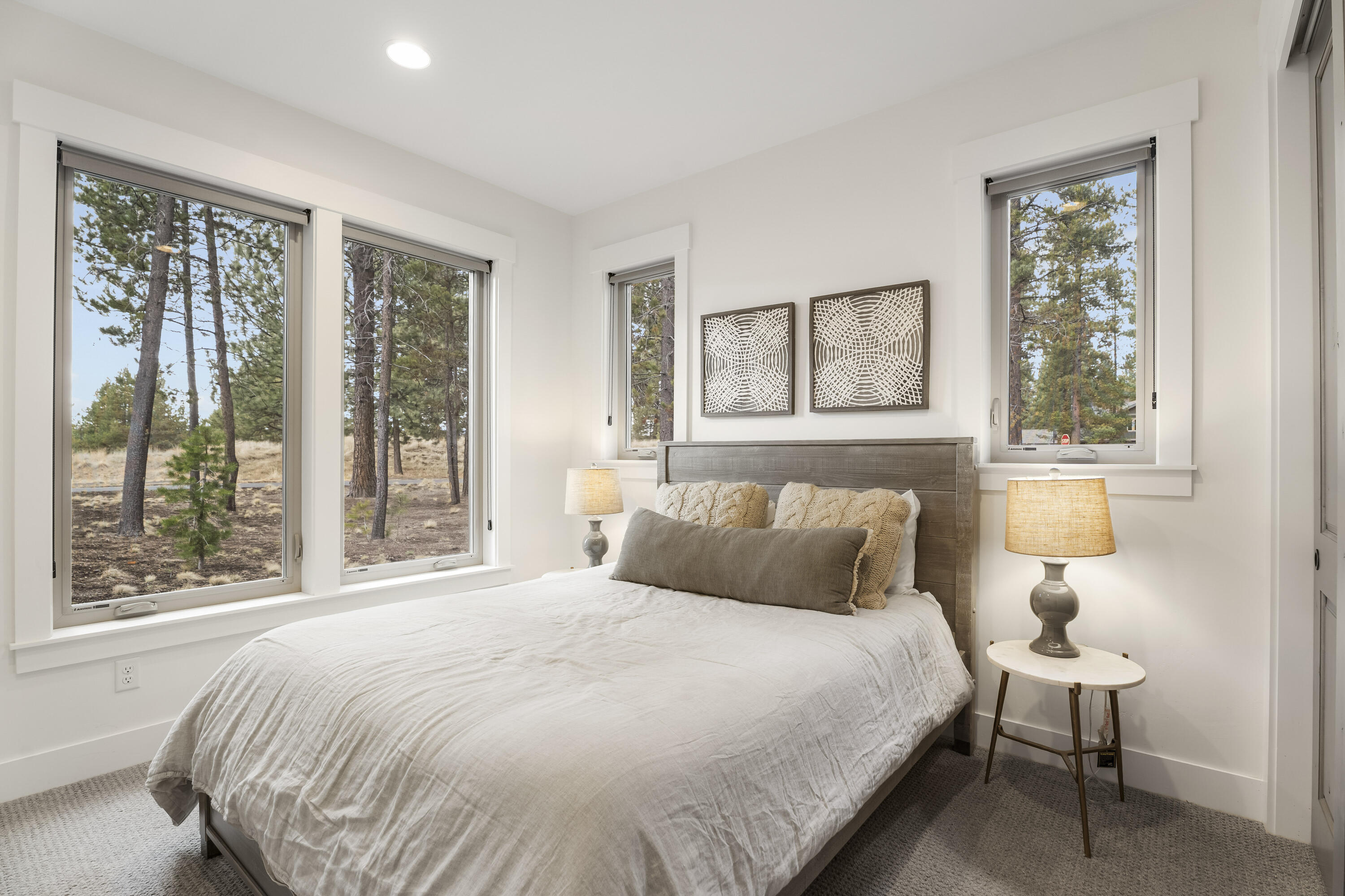 56302 Sable Rock Loop, 255