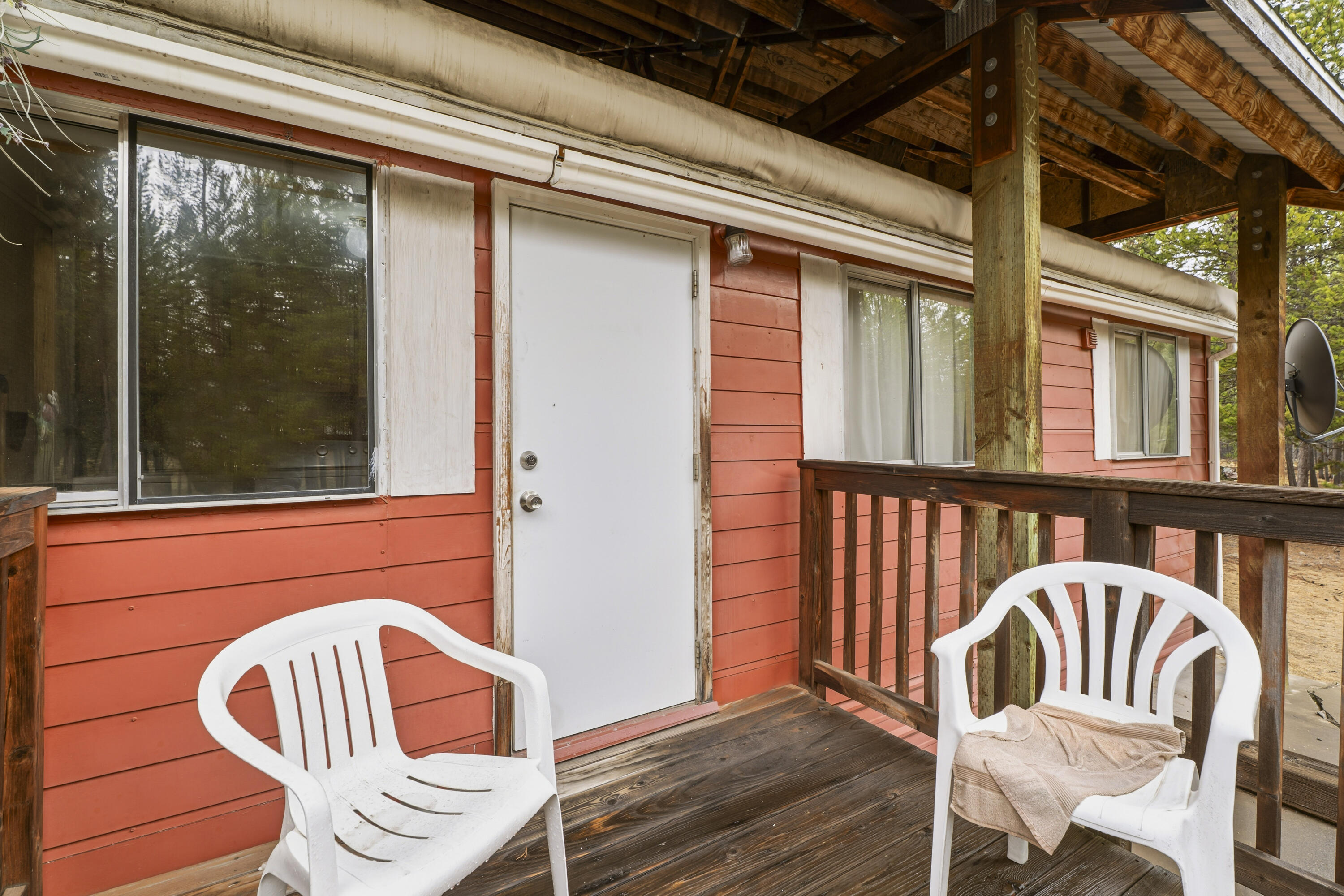 52070 Elderberry Lane