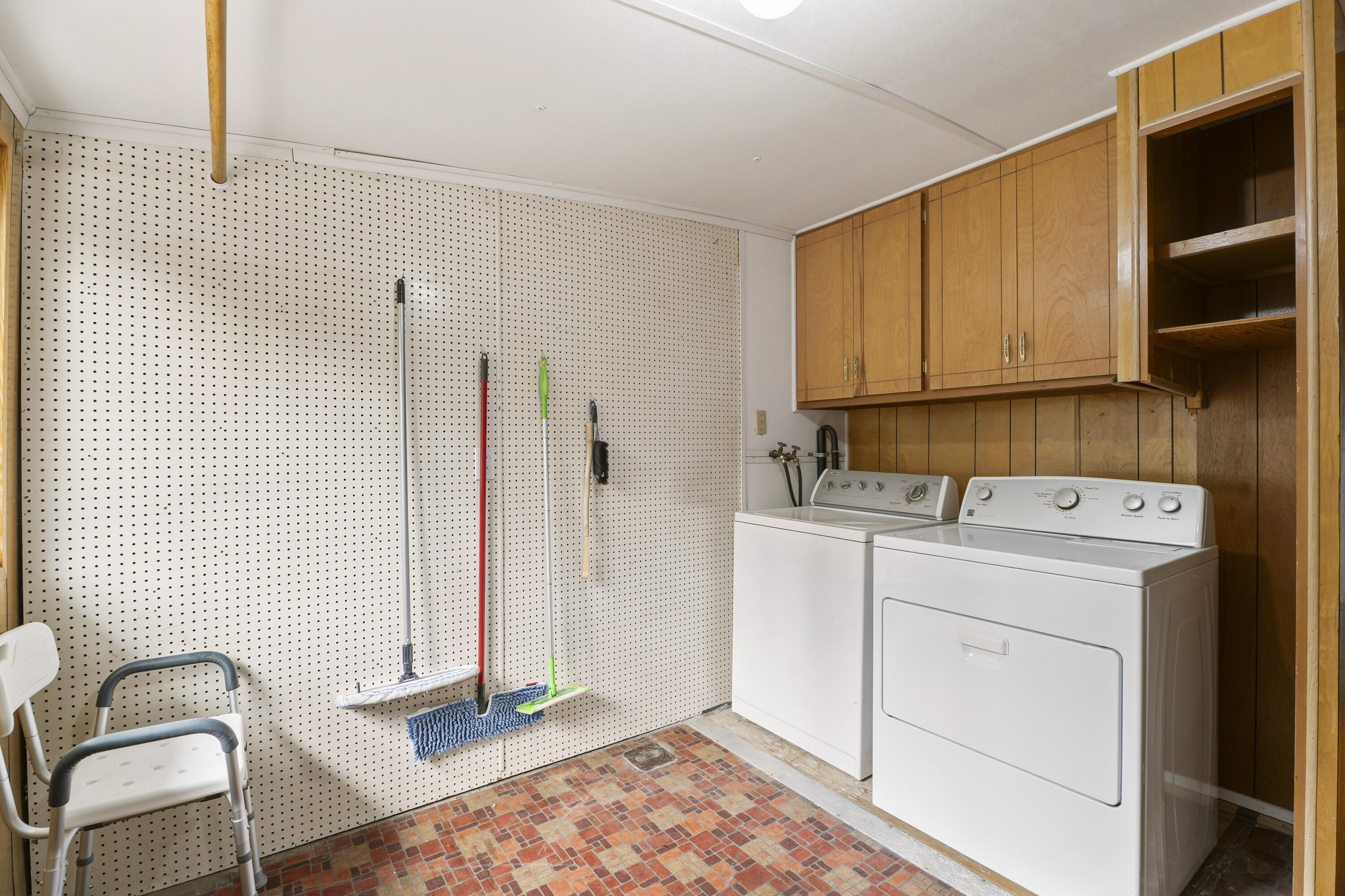 52070 Elderberry Lane