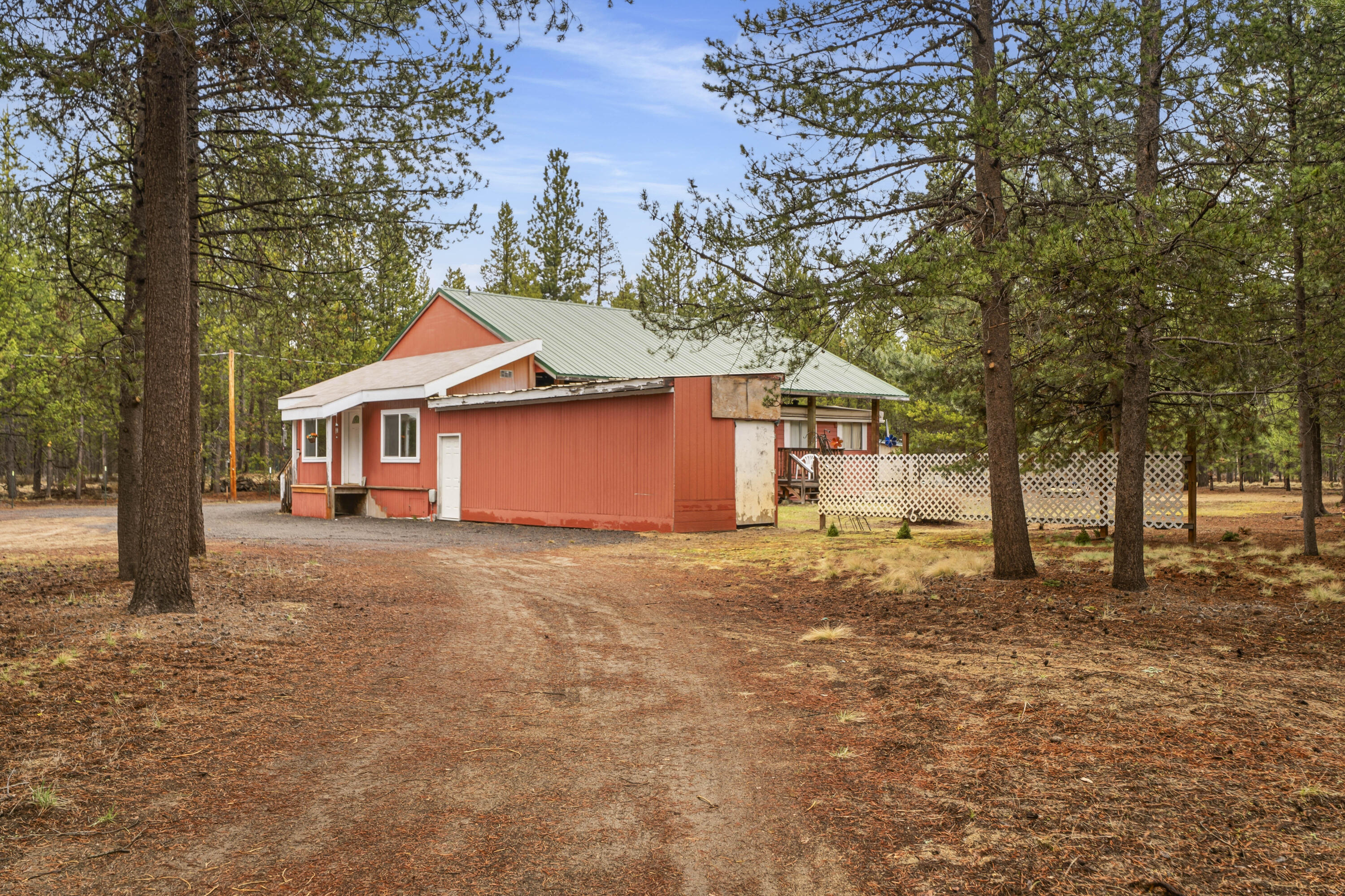 52070 Elderberry Lane